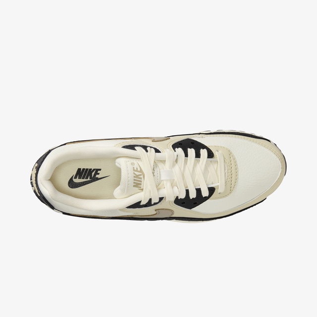 Nike Beyaz Nike Air Max 90 Kadın Spor Ayakkabı