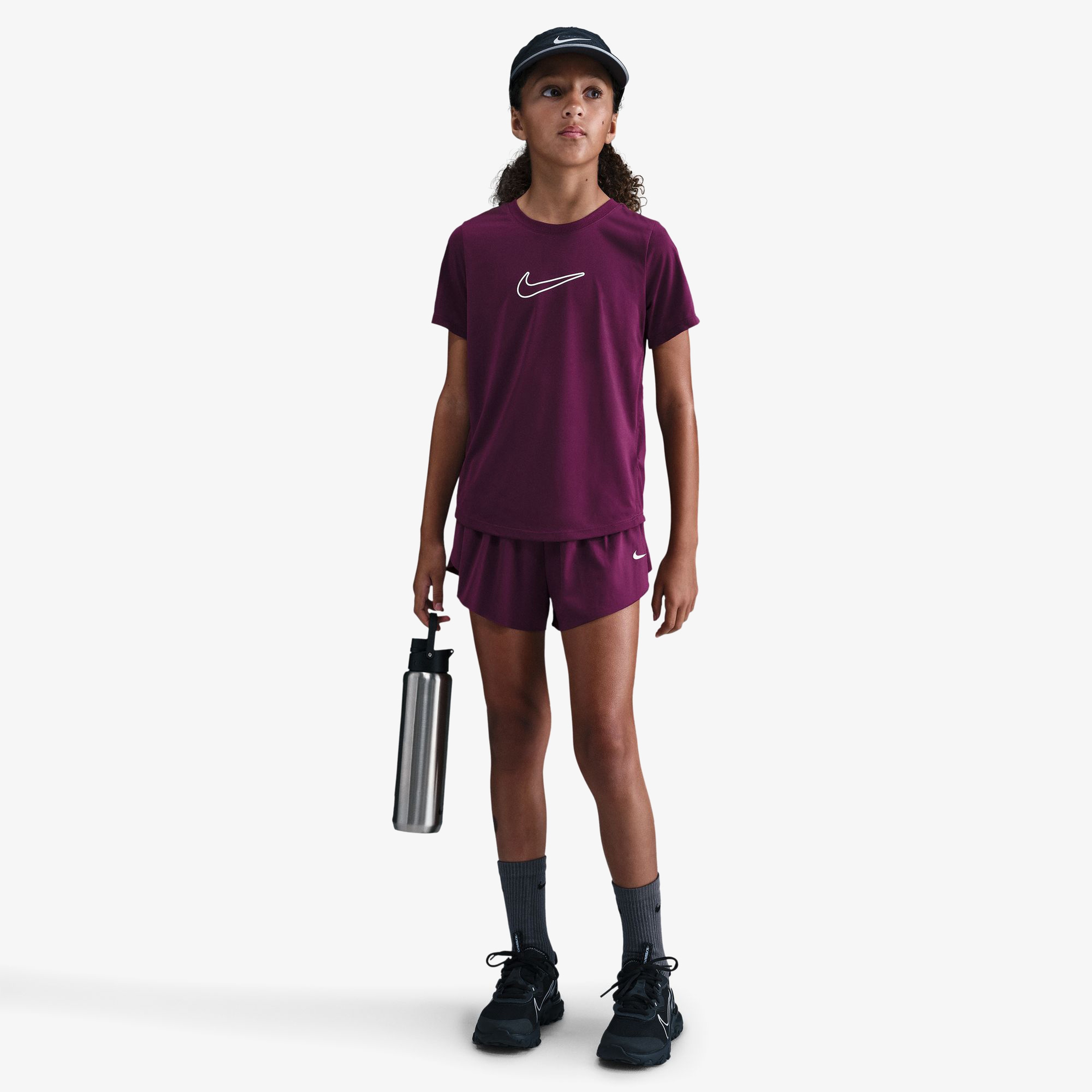 Nike One Fitted Çocuk Bordo Antrenman T-Shirt