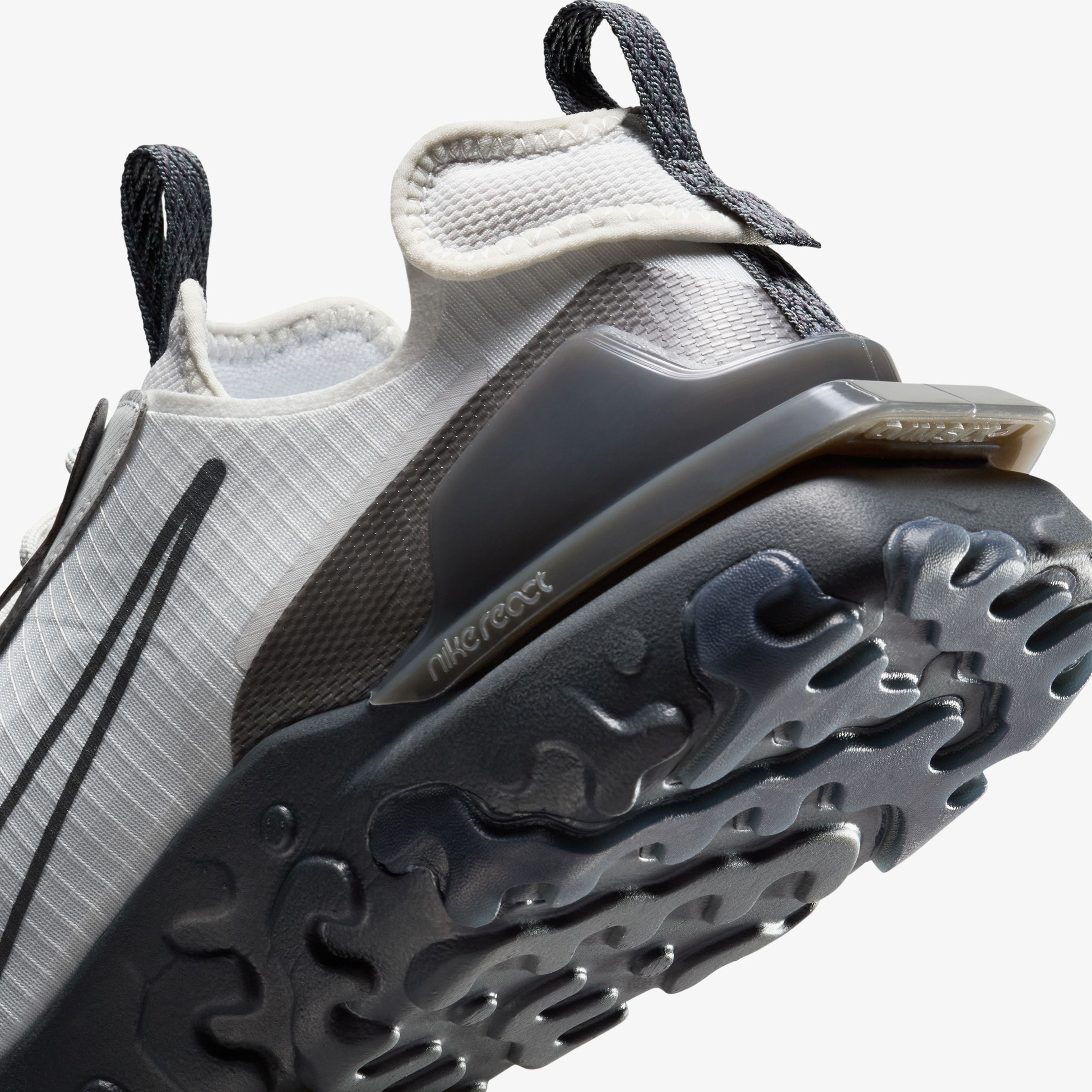 Nike React Vision Erkek Gri Spor Ayakkabı