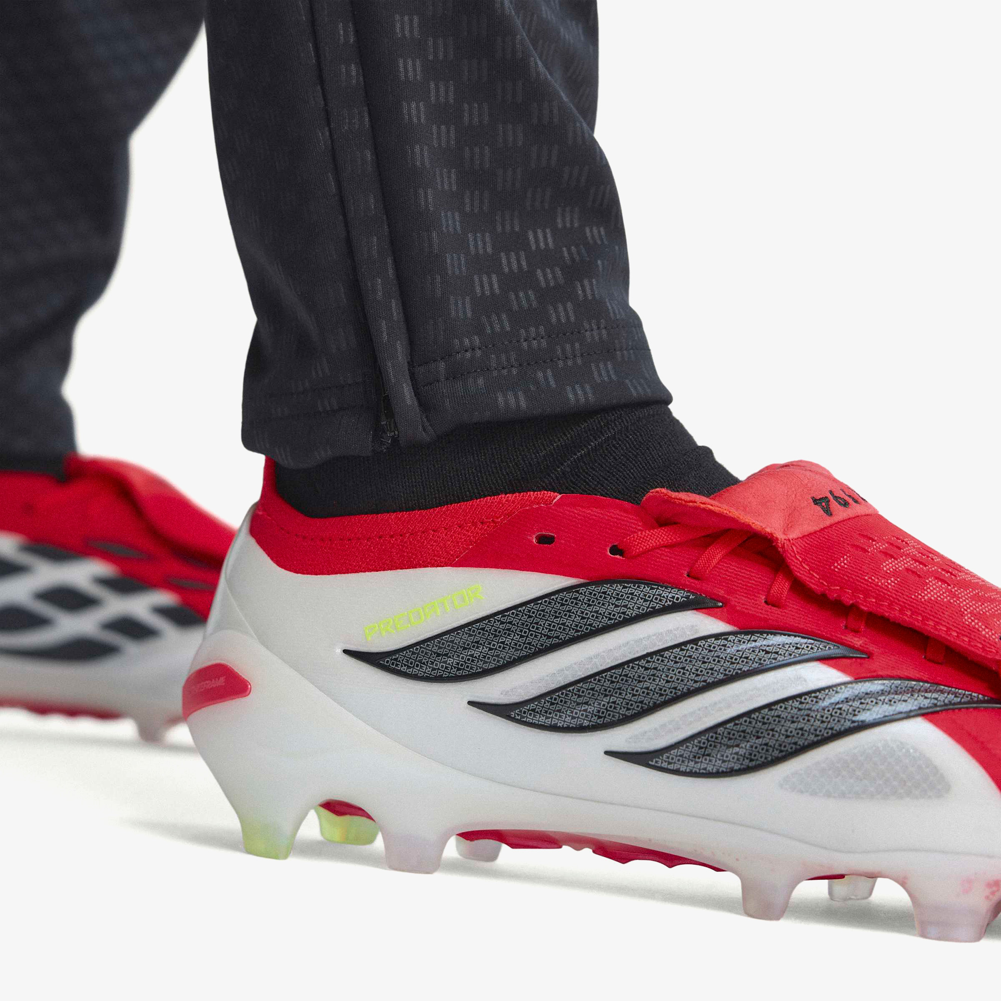 adidas Predator Elite FoldOver Tongue Erkek Kırmızı Çim Saha Kramponu