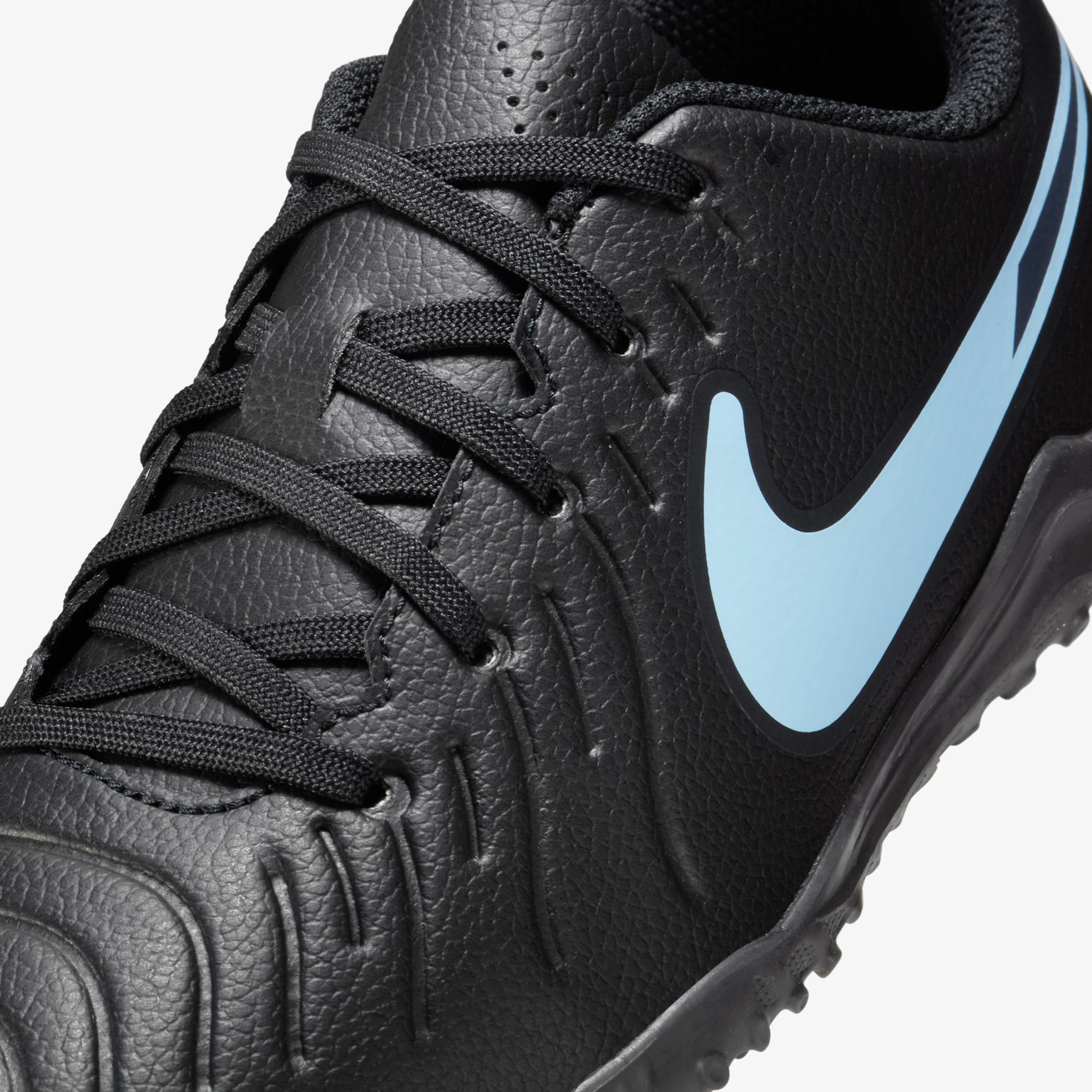 Nike Jr. Tiempo Legend 10 Club Çocuk Siyah Halı Saha Kramponu