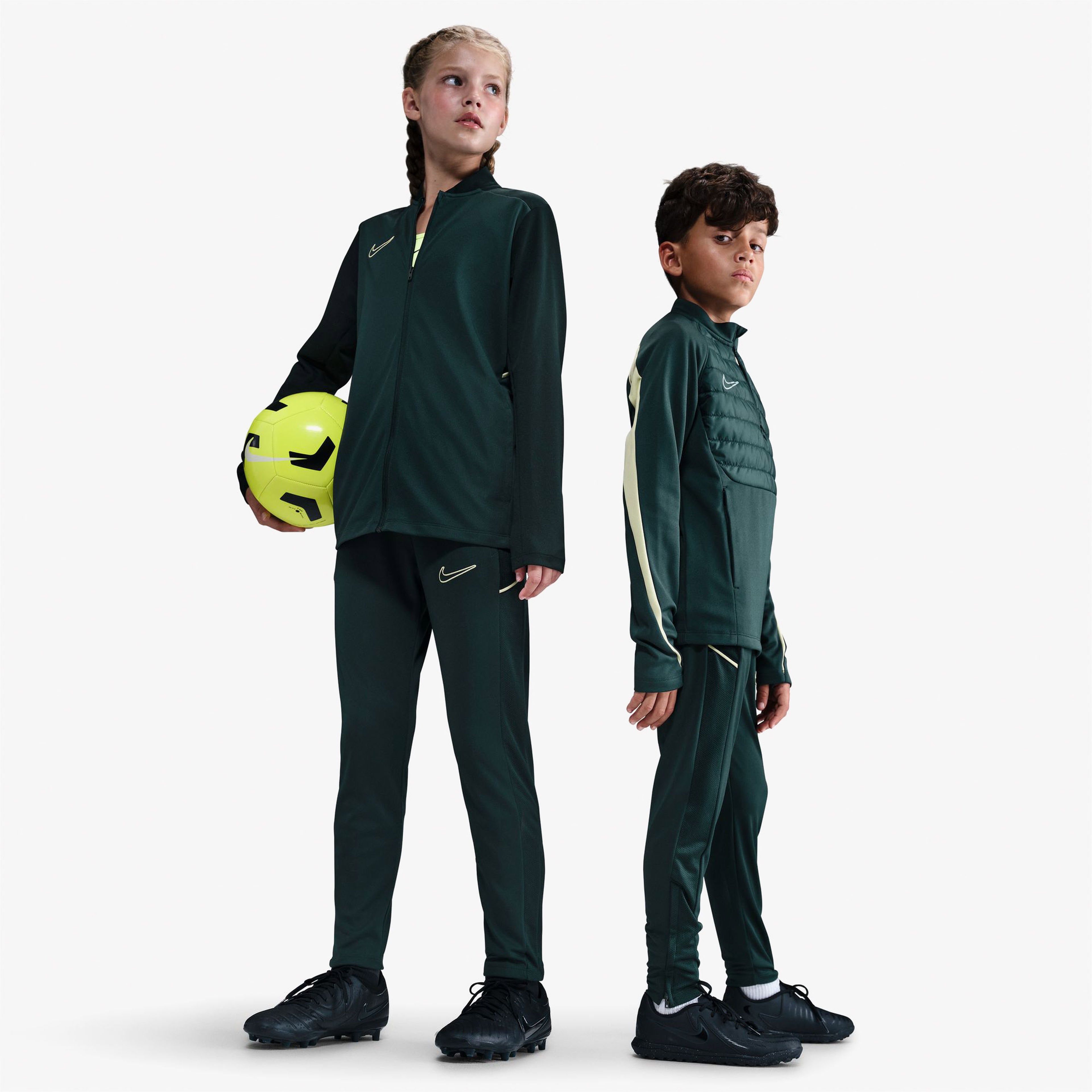 Nike Academy Çocuk Yeşil Futbol Eşofman Altı