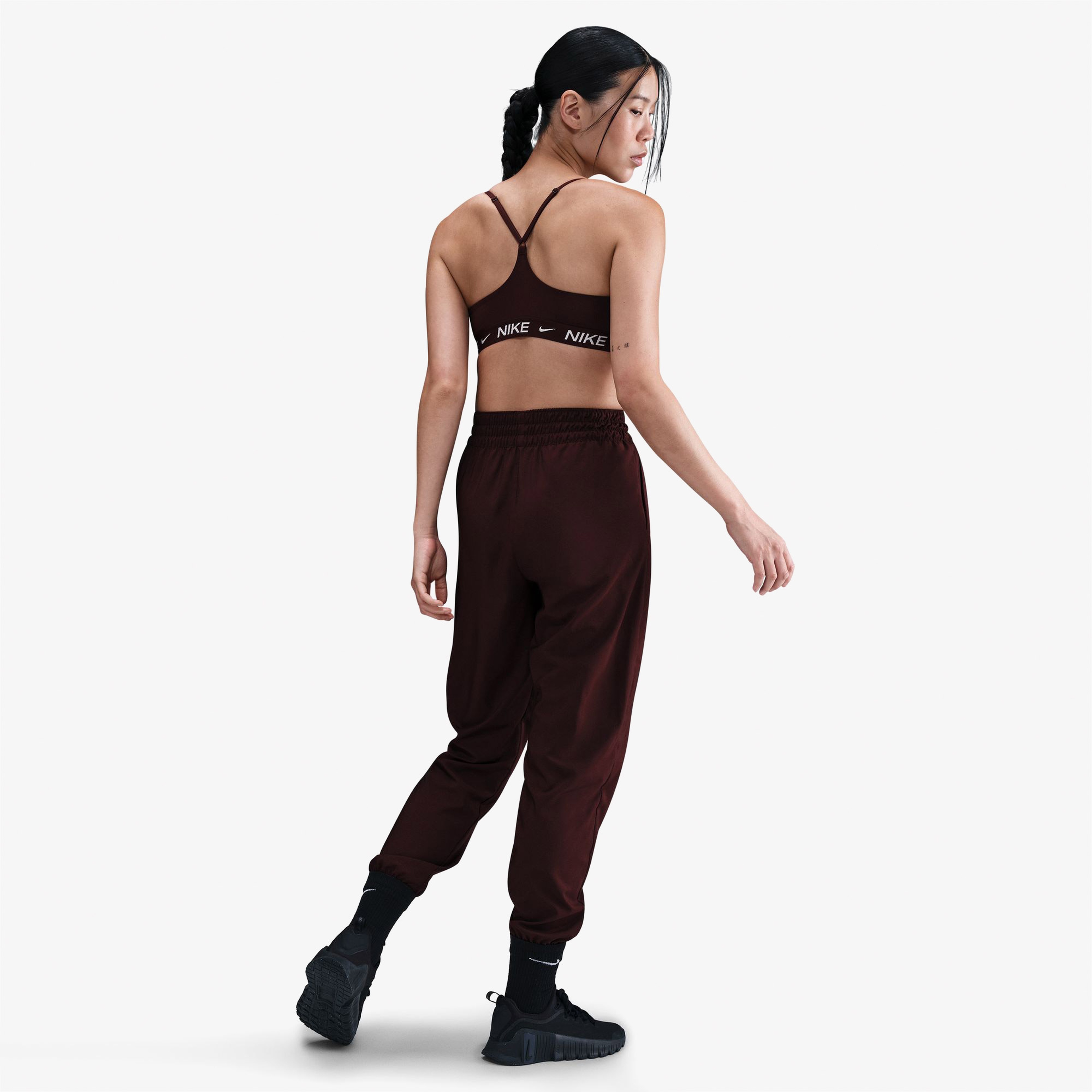 Nike Indy Light Support Kadın Bordo Antrenman Bra