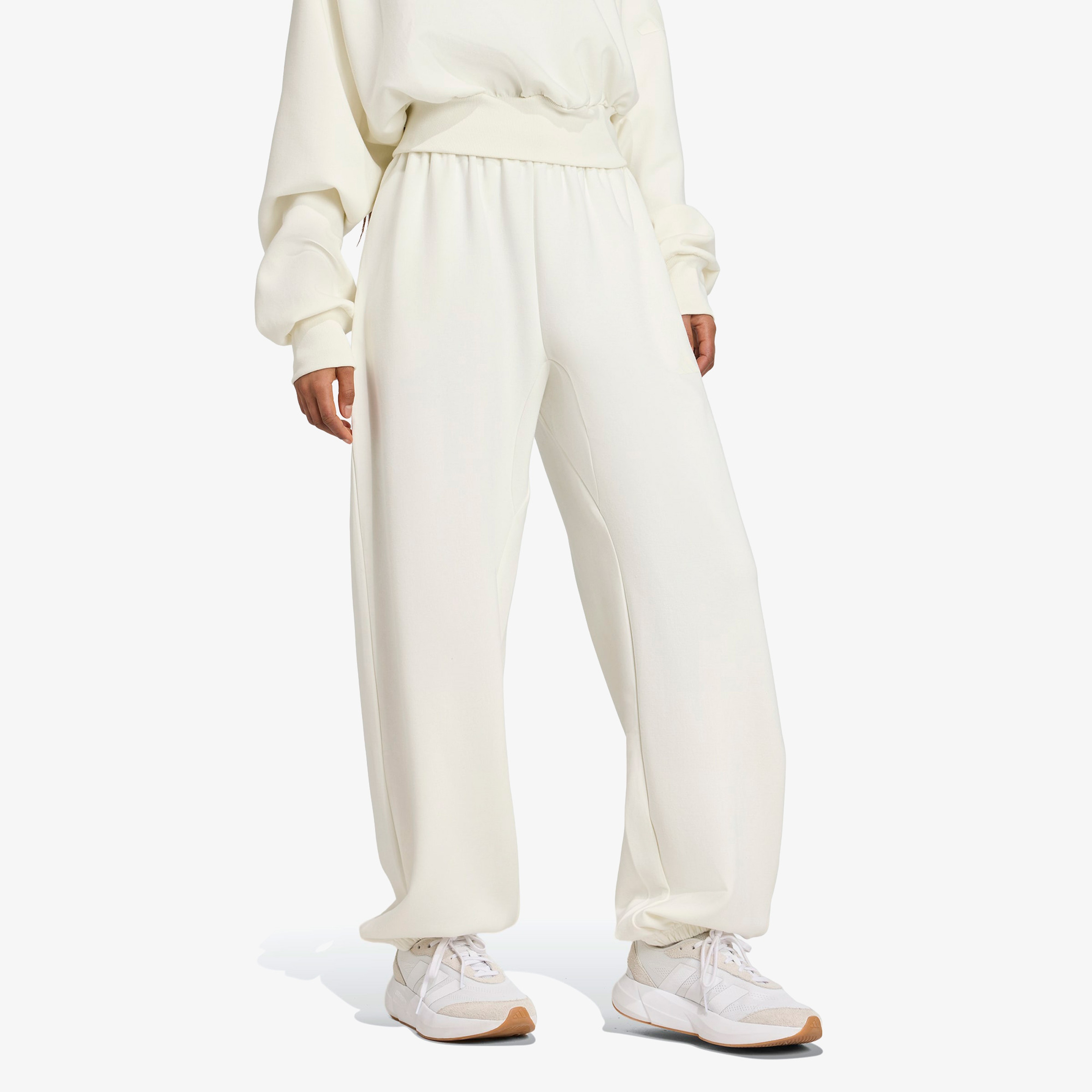 adidas Soft Lux Loose Kadın Beyaz Antrenman Eşofman Altı