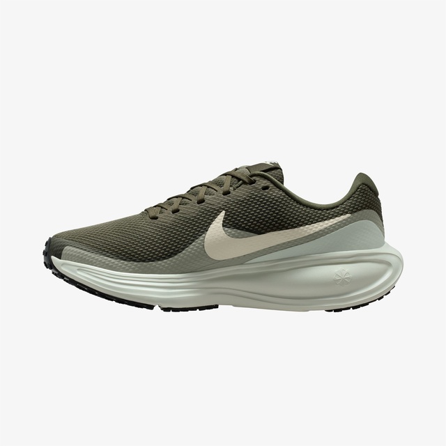 Nike Haki Nike Revolution 8