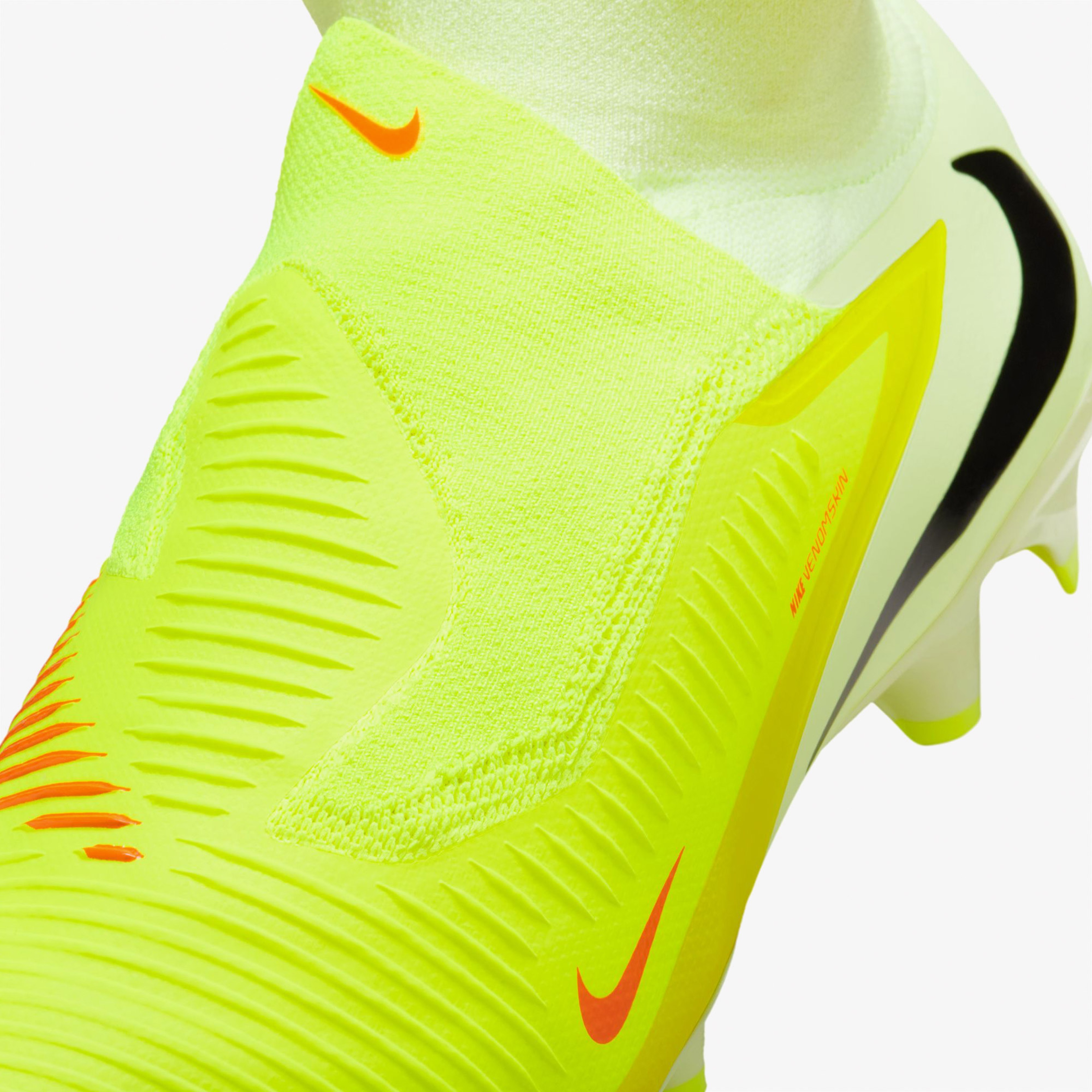 Nike Phantom 6 High Pro Erkek Turuncu Çim Saha Kramponu