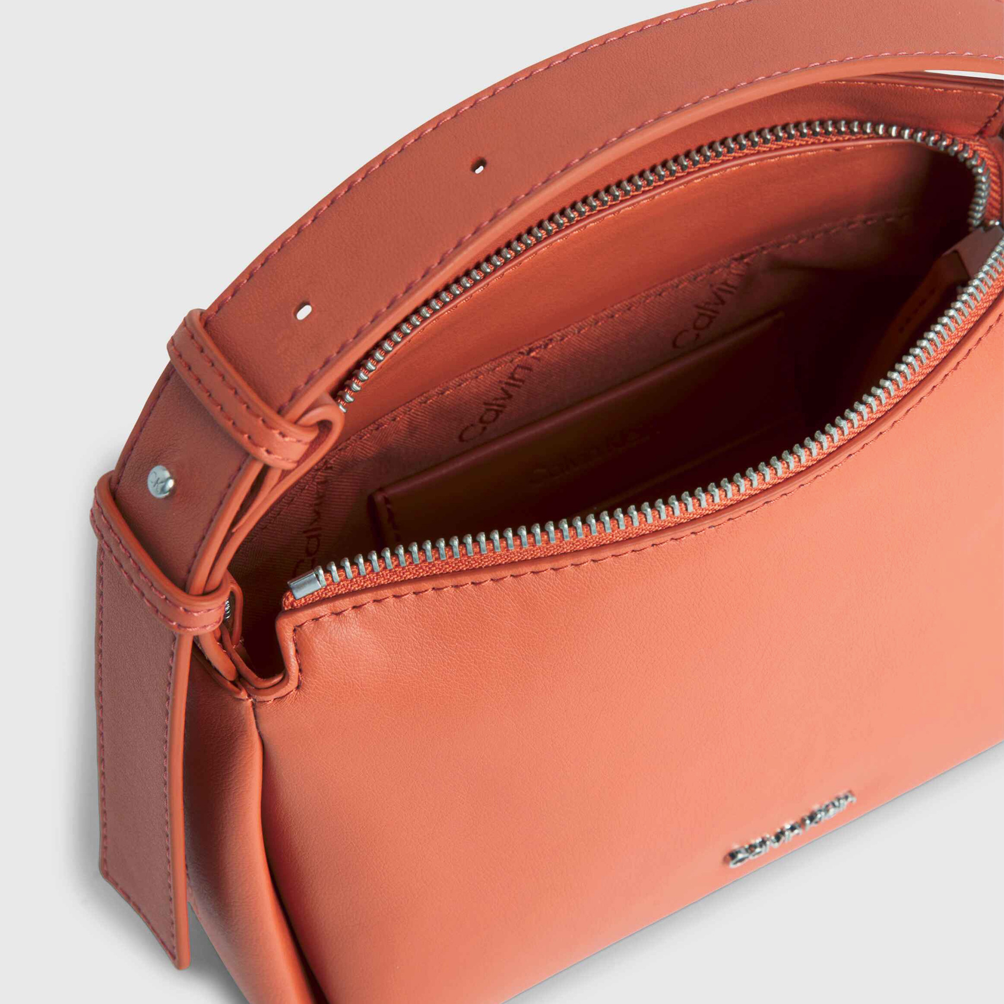 Calvin Klein Elevated Soft Mini Kadın Turuncu Omuz Çantası