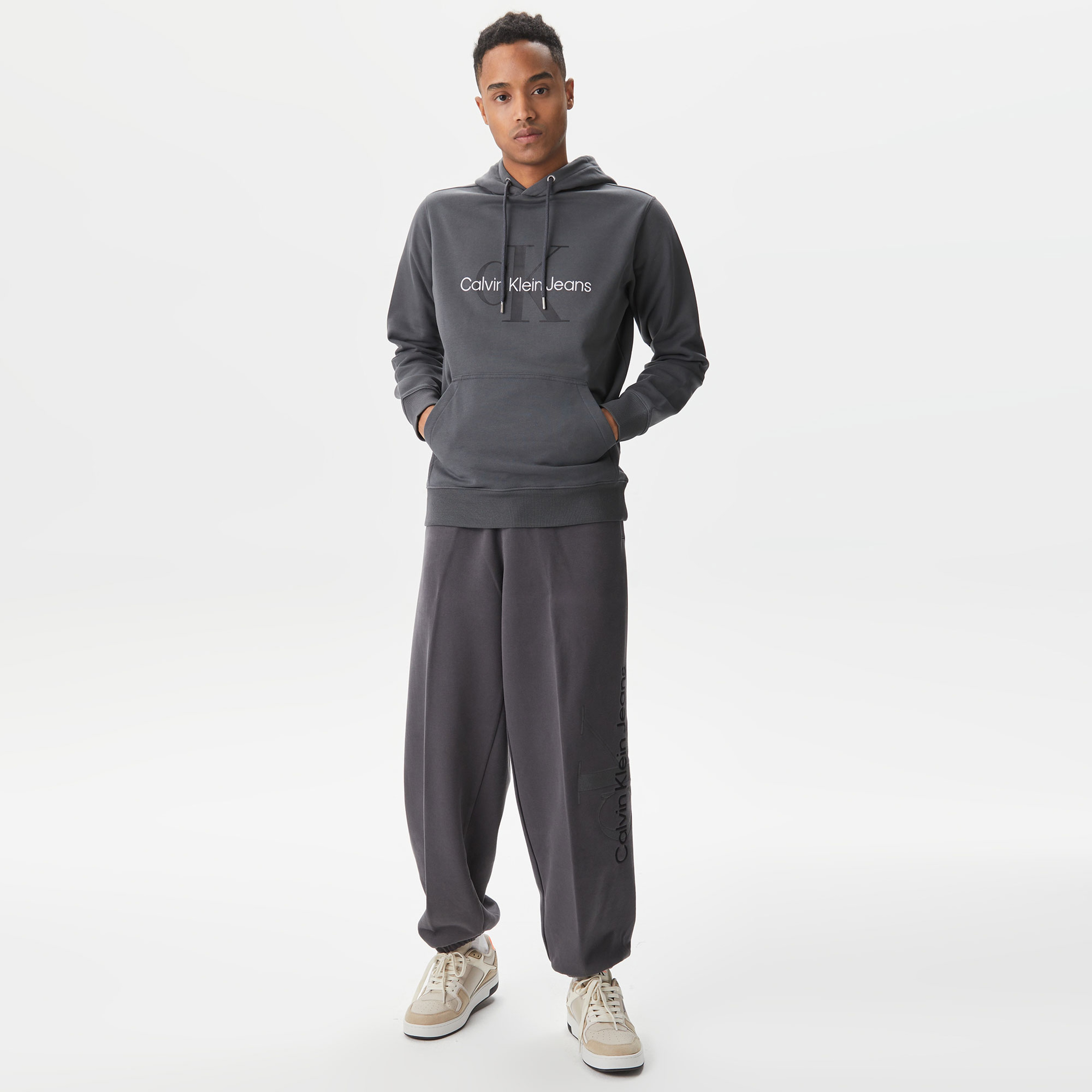 Calvin Klein Jeans Monologo Erkek Gri Eşofman Altı