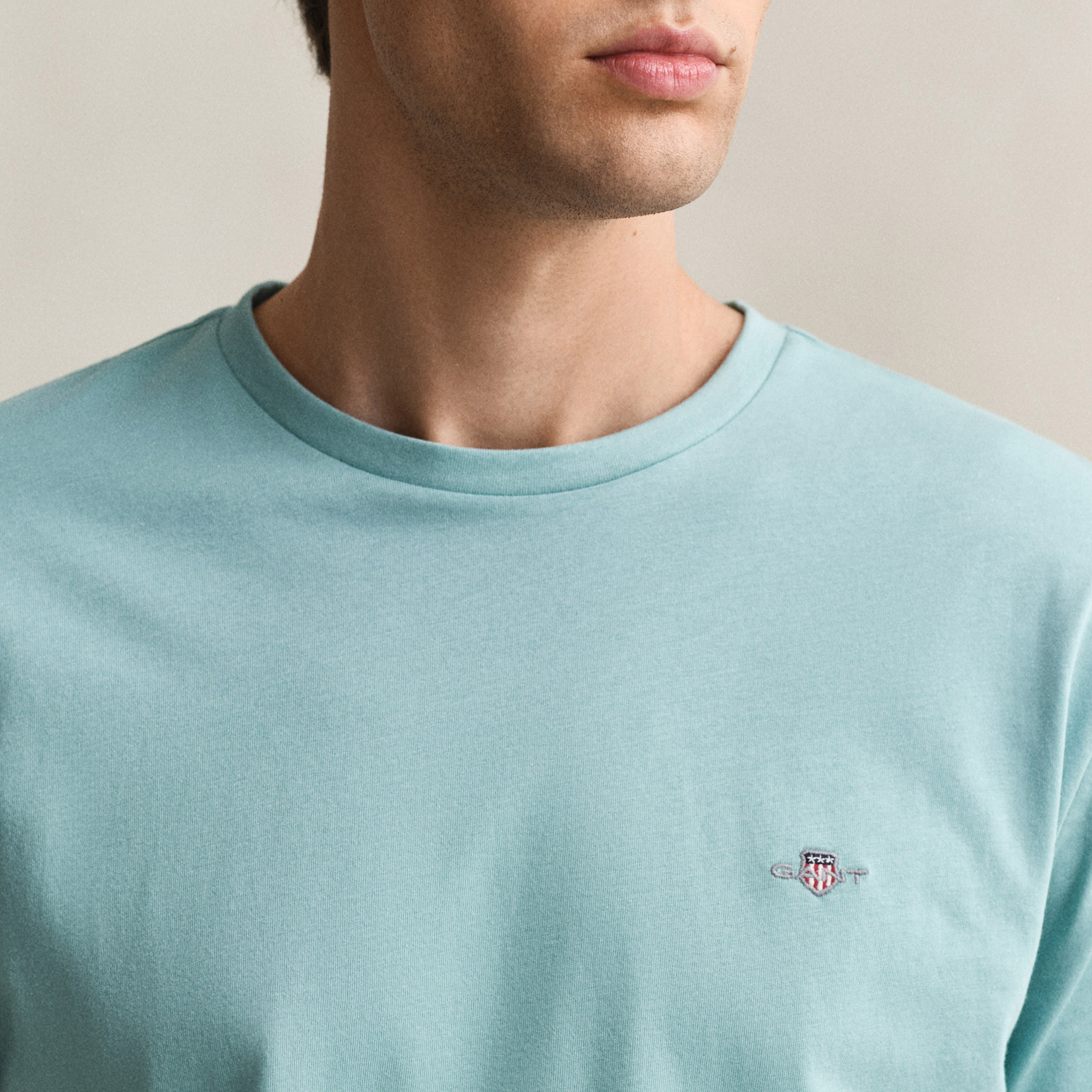GANT Erkek Mavi Bisiklet Yaka Regular Fit Logolu T-Shirt