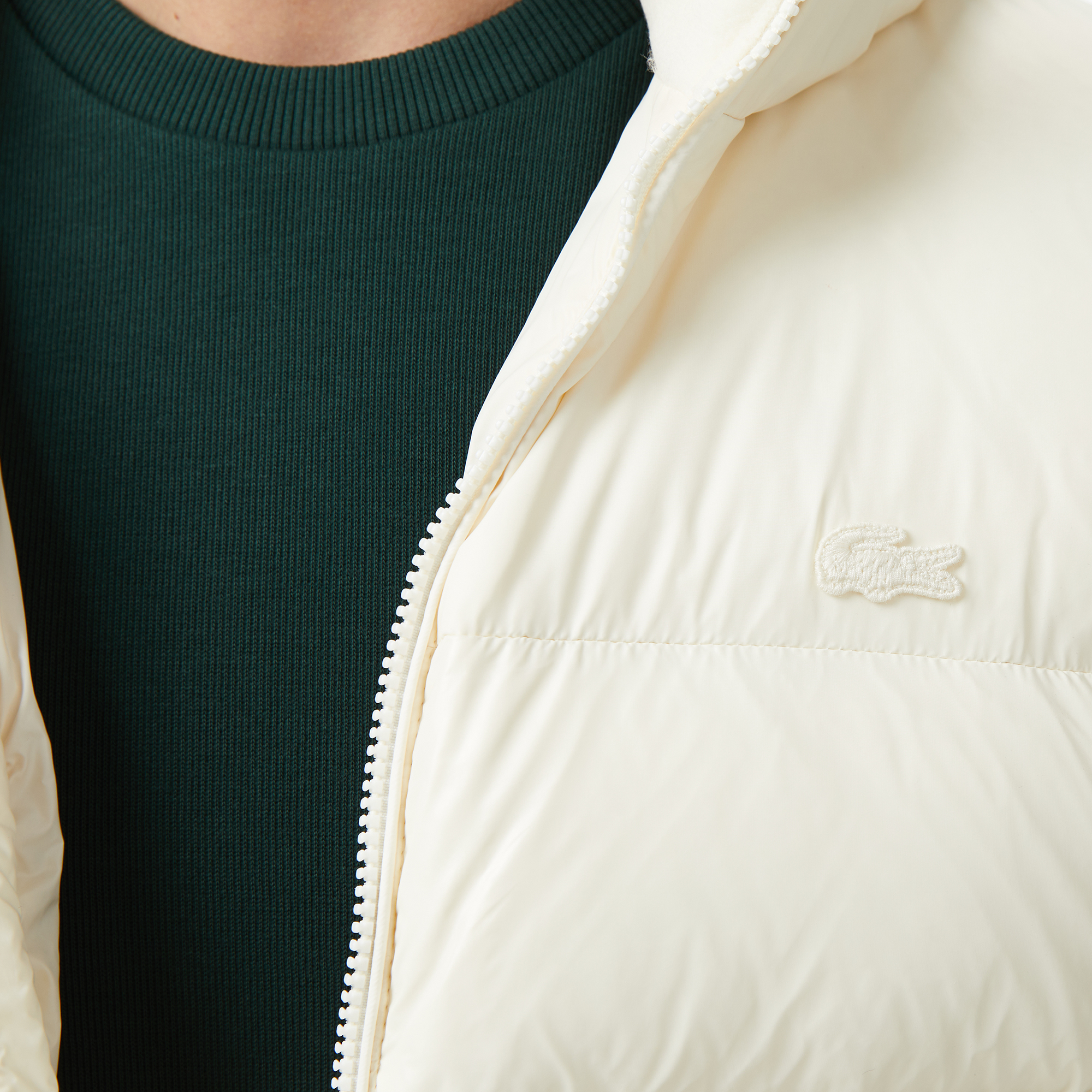 Lacoste Erkek Relaxed Fit Kapüşonlu Beyaz Mont
