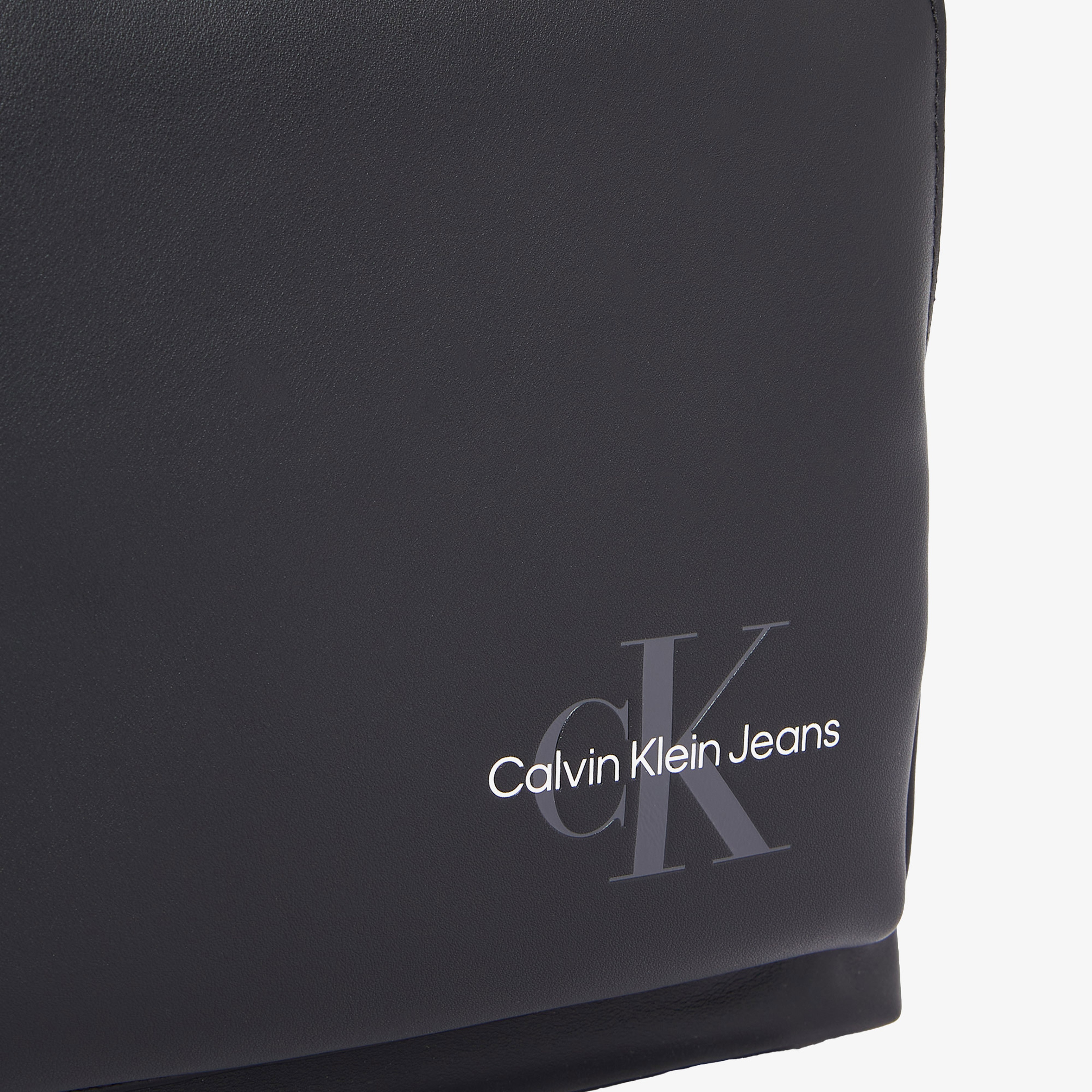 Calvin Klein Mono Logo Erkek Siyah Sırt Çantası