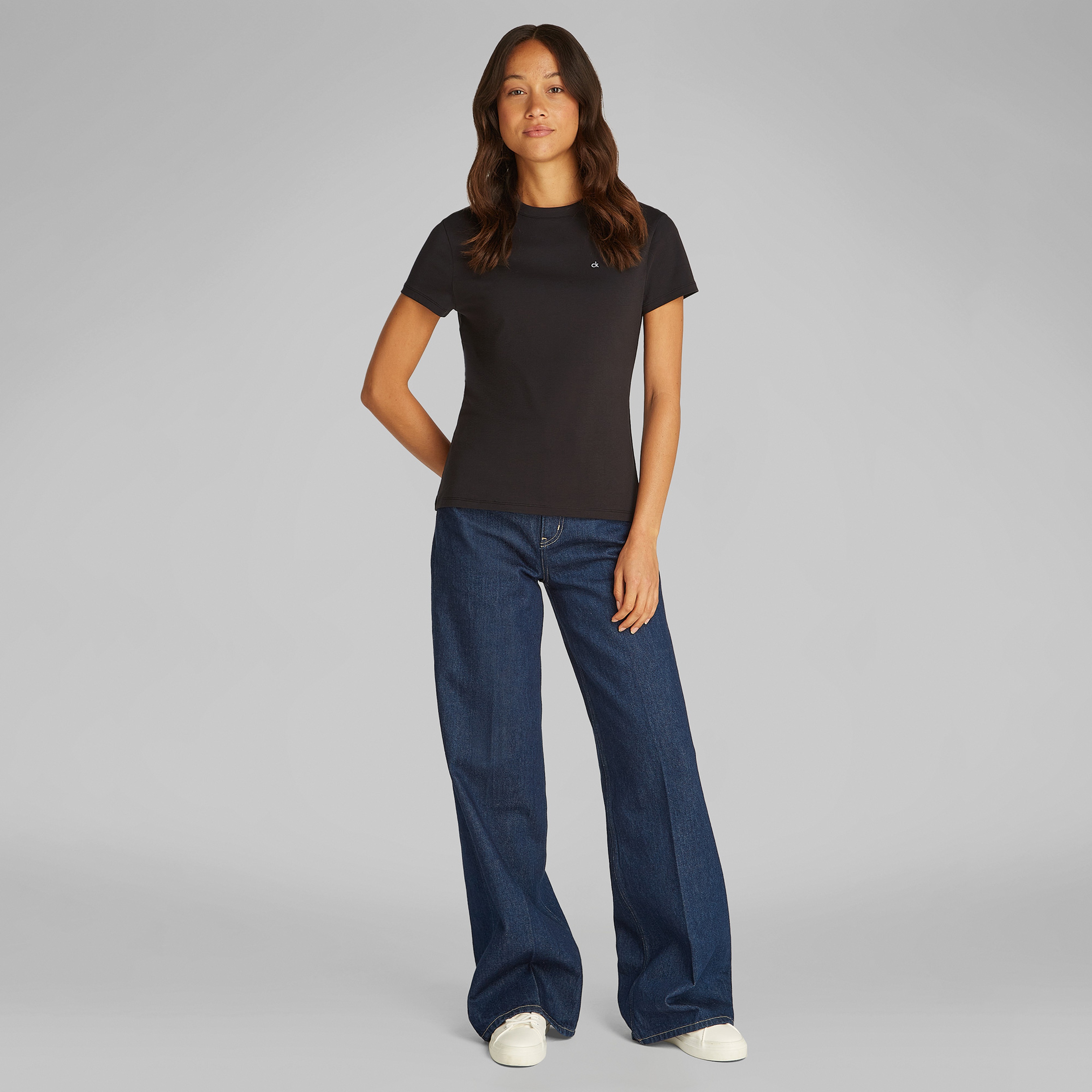 Calvin Klein Graphic Slim Kadın Siyah T-Shirt