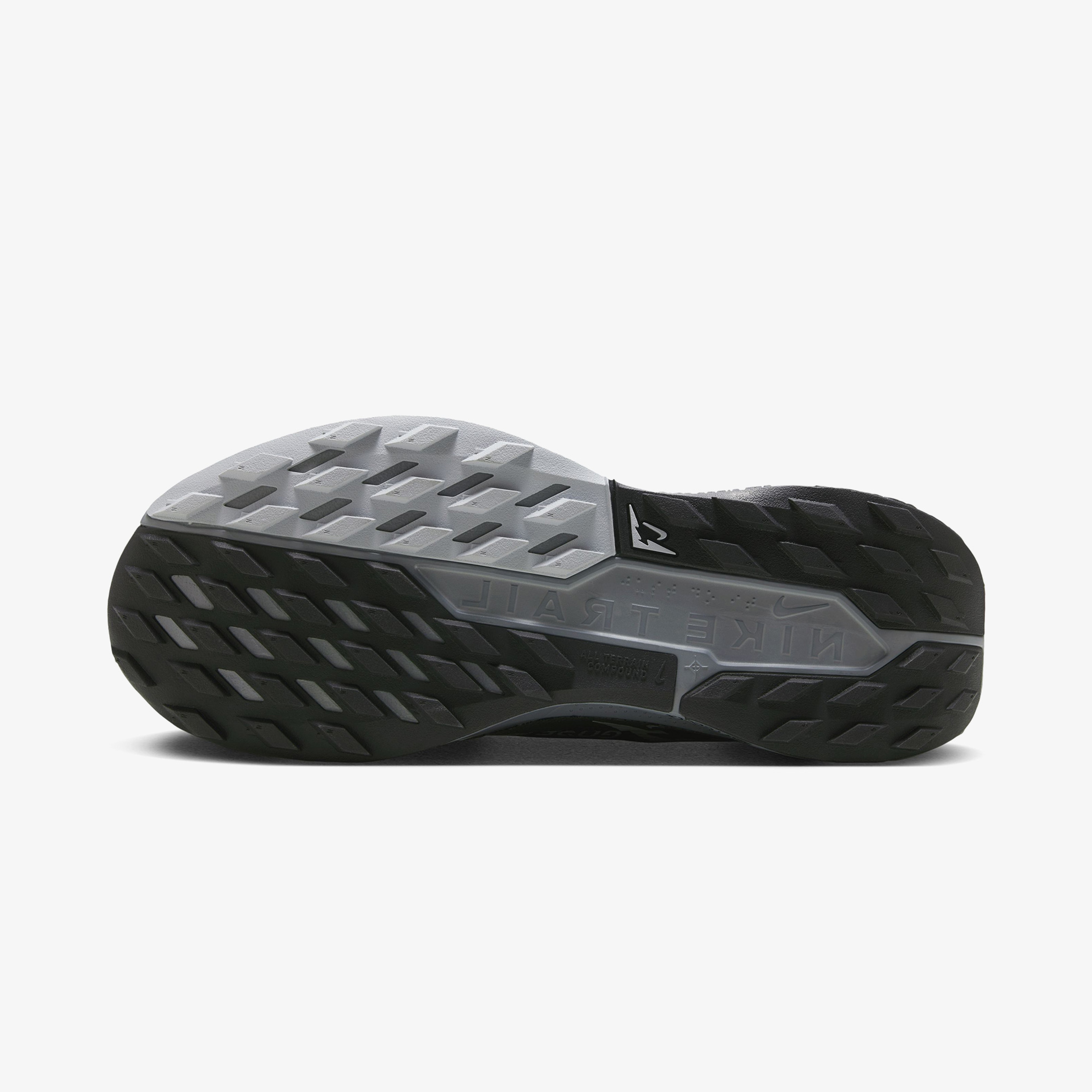 Nike Pegasus Trail 5 Gore-Tex Kadın Siyah Koşu Ayakkabısı
