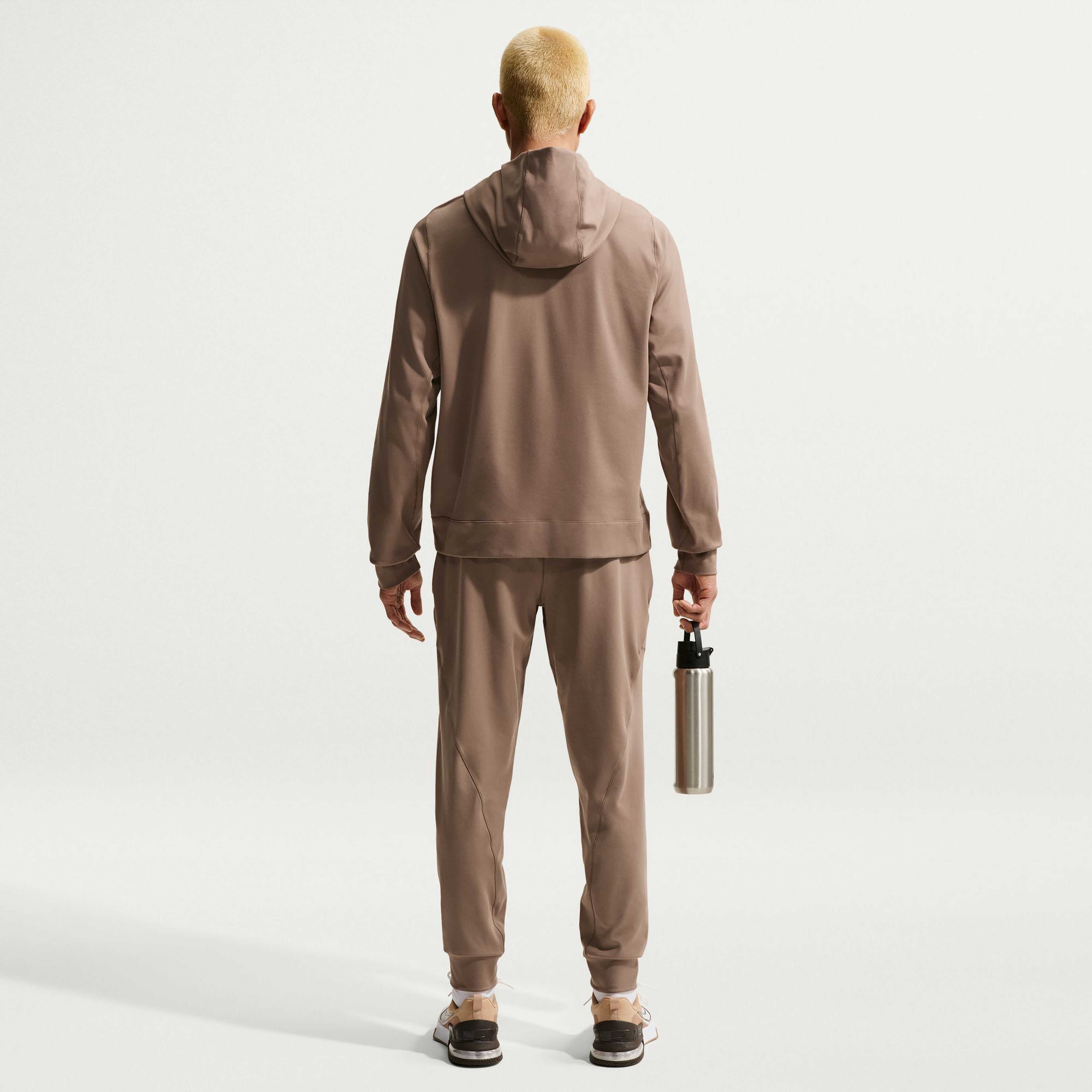 Nike Primary Erkek Kahverengi Sweatshirt