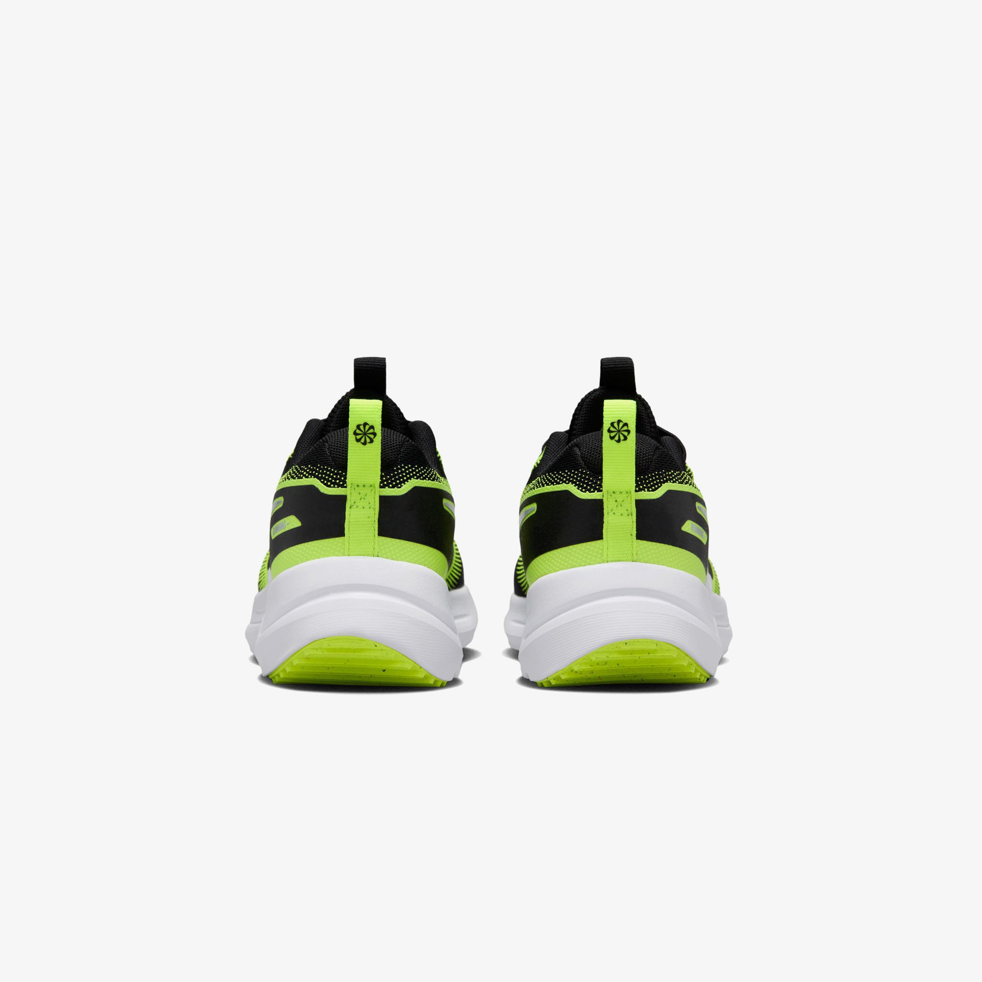 Nike Cosmic Runner Çocuk Siyah Koşu Ayakkabısı
