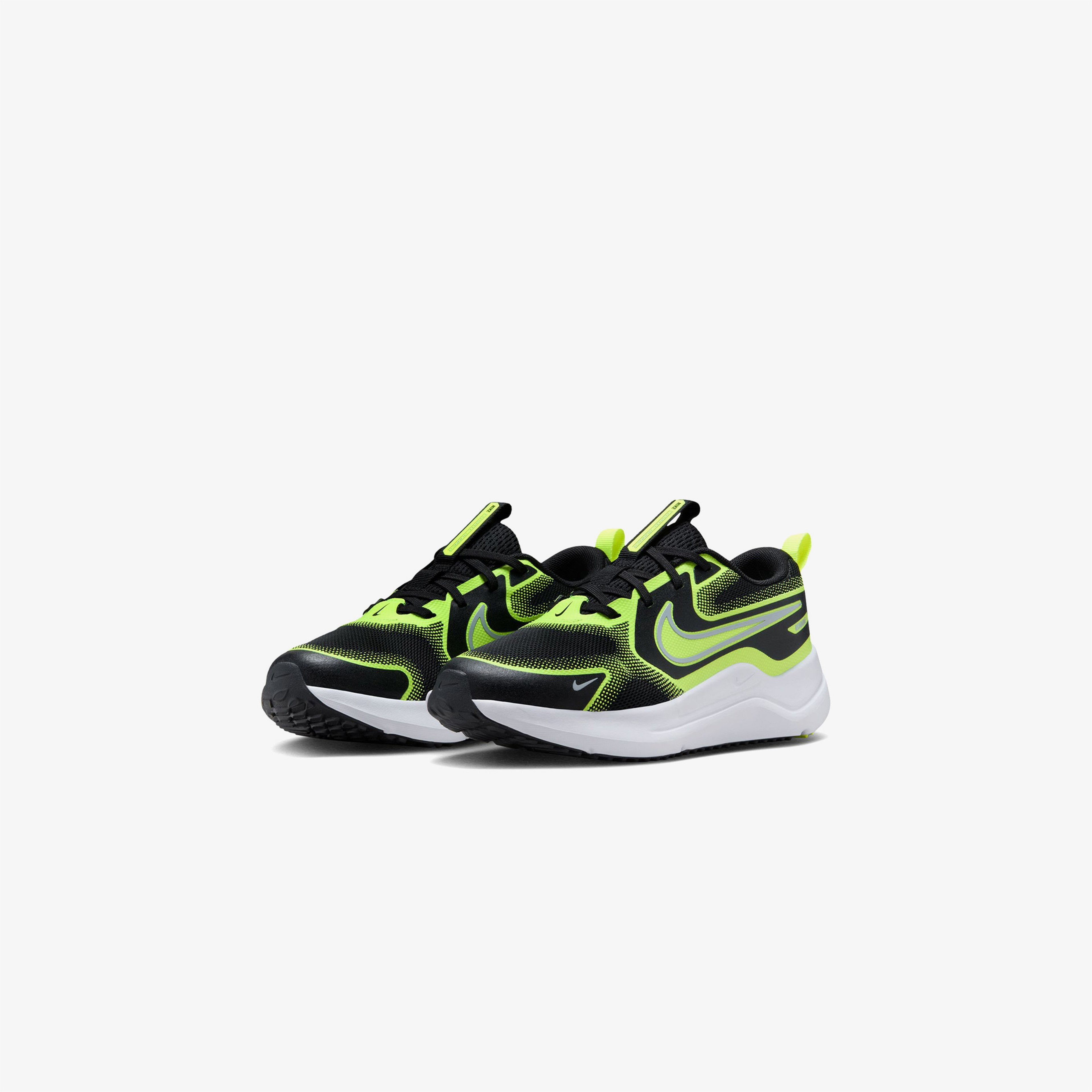 Nike Cosmic Runner Çocuk Siyah Koşu Ayakkabısı