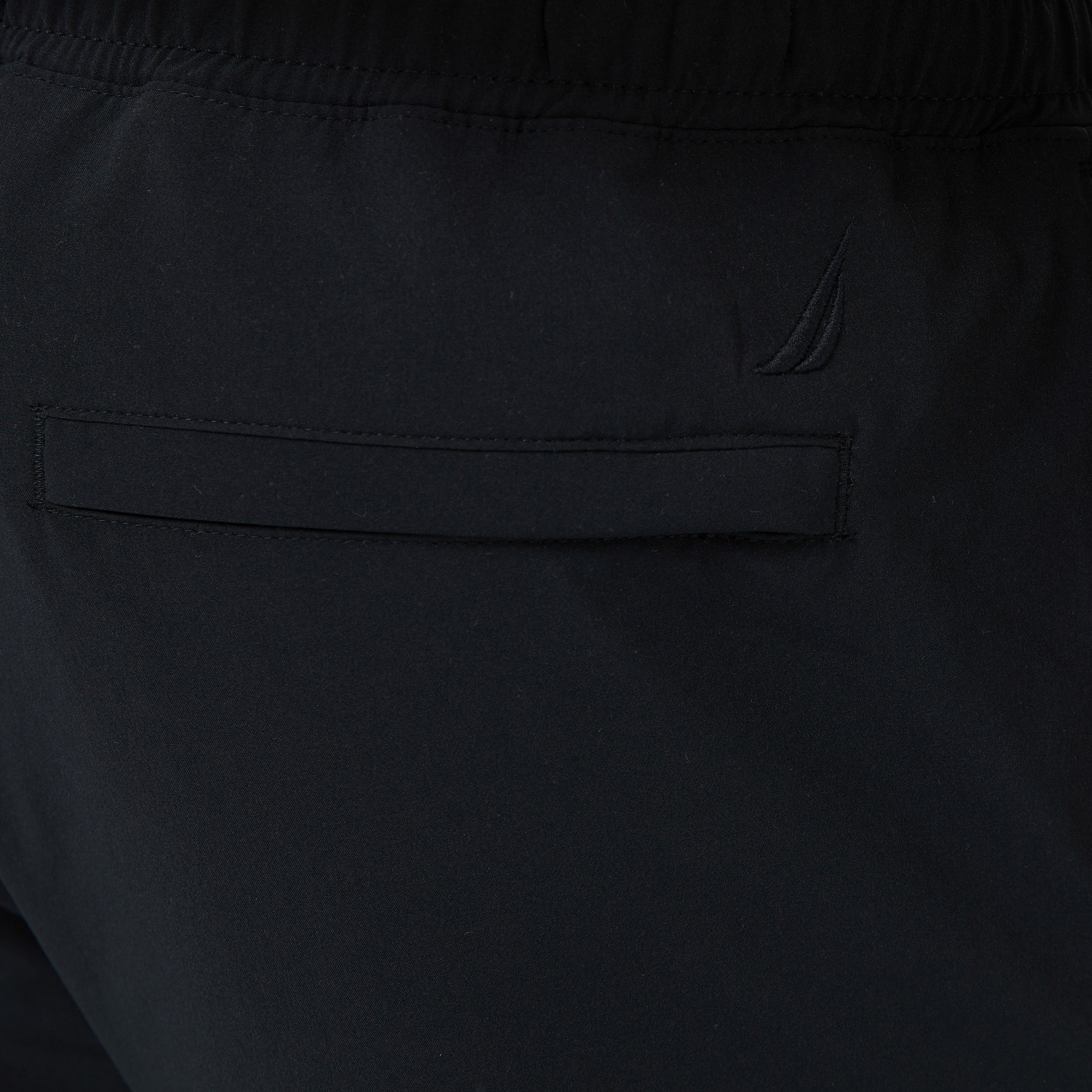 Nautica Erkek Siyah Slim Fit Teknik Pantolon
