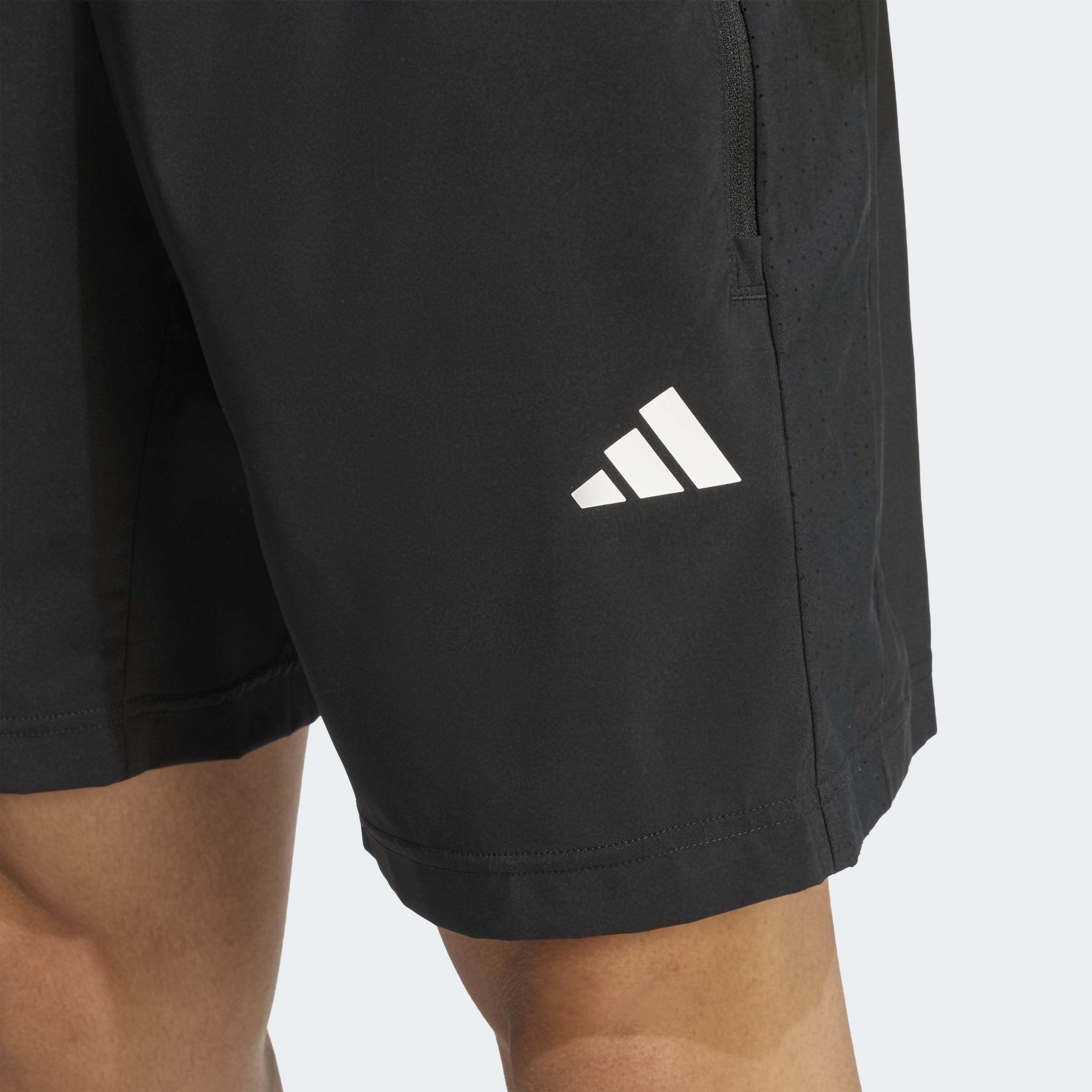adidas Workout Essentials Base Dokuma Erkek Siyah Antrenman Şortu