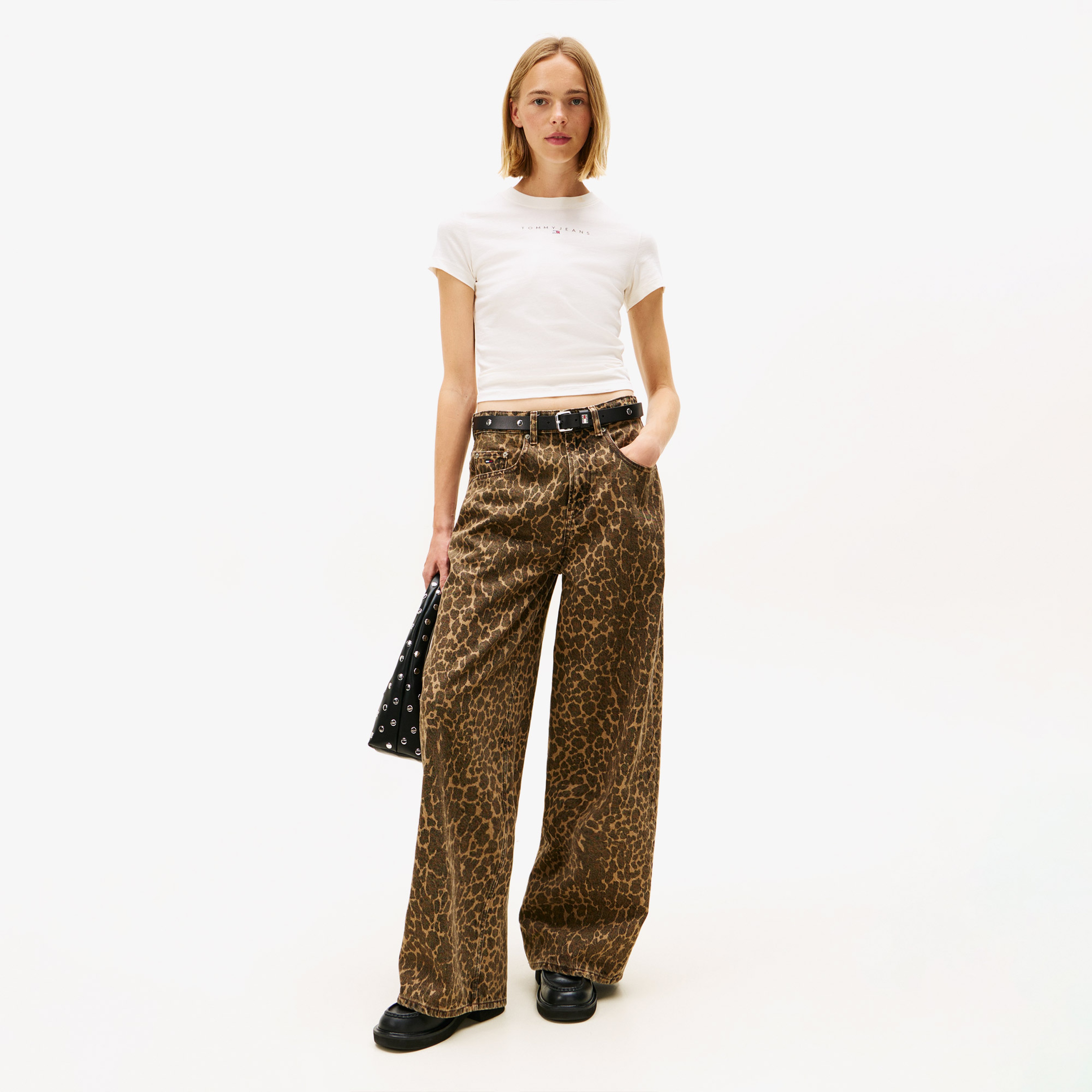 Tommy Jeans Slim Bling Linear Kadın Beyaz T-Shirt
