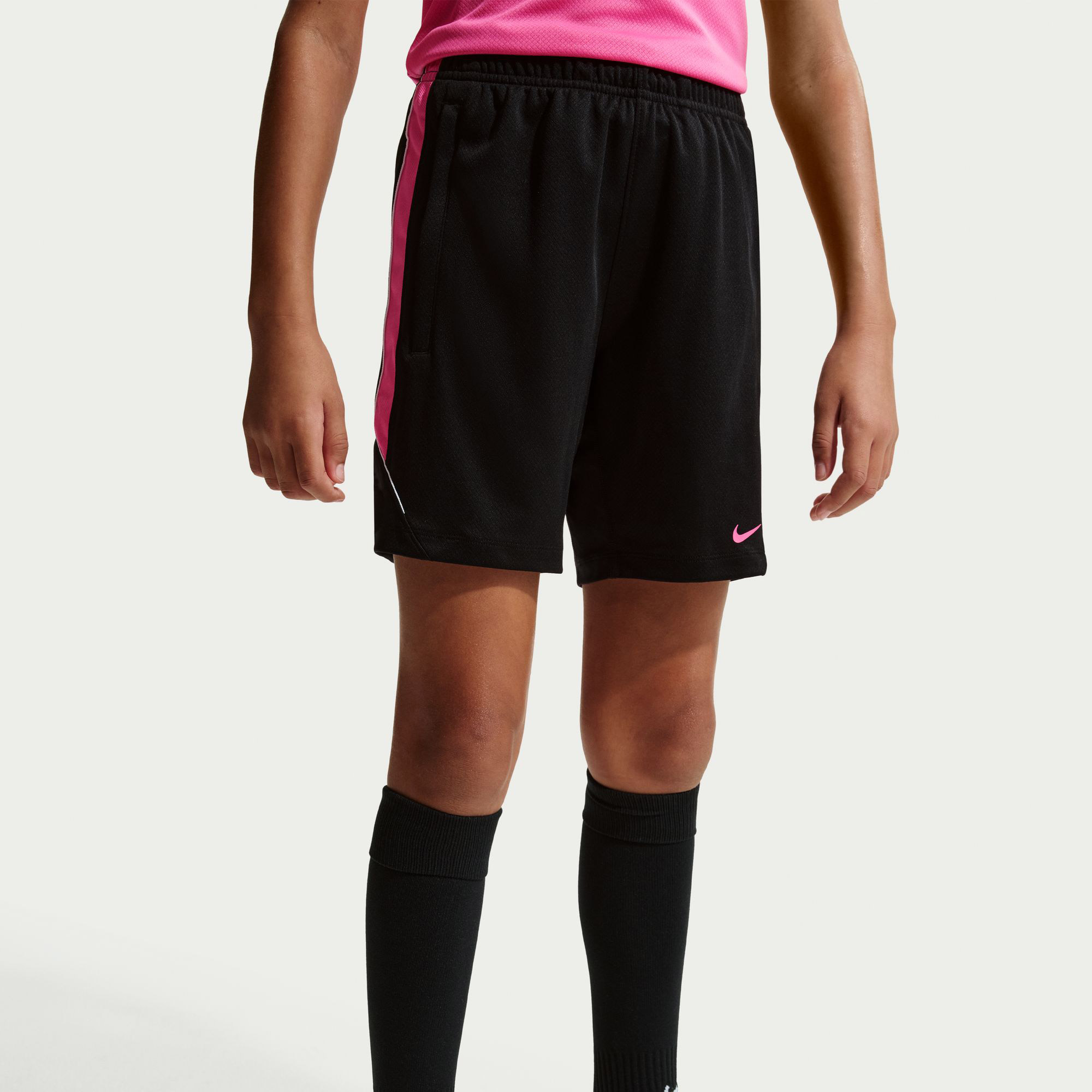 Nike Strike Çocuk Siyah Futbol Şortu