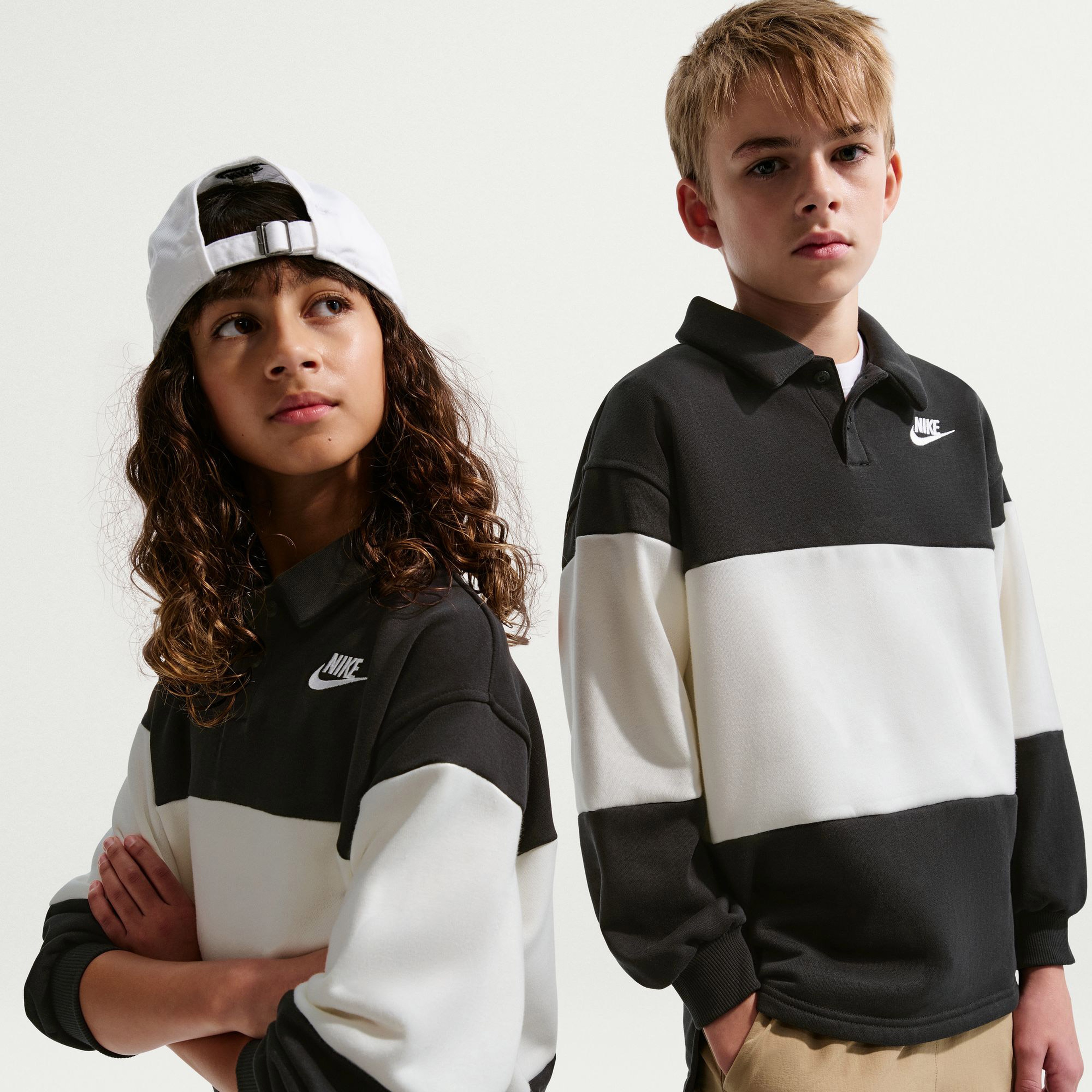 Nike Sportswear Club Çocuk Siyah Sweatshirt