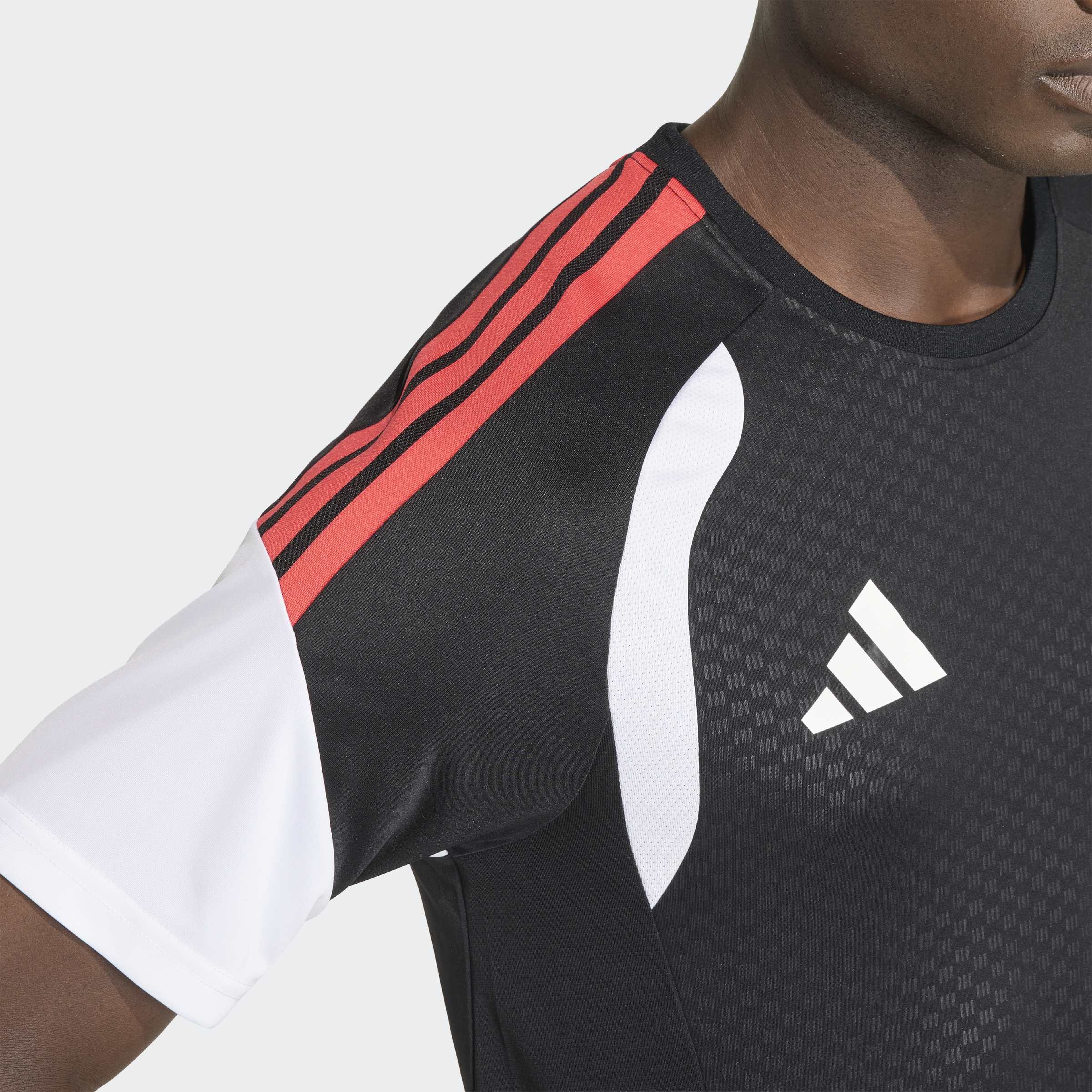 adidas Tiro 26 Competition Training Erkek Siyah Forma