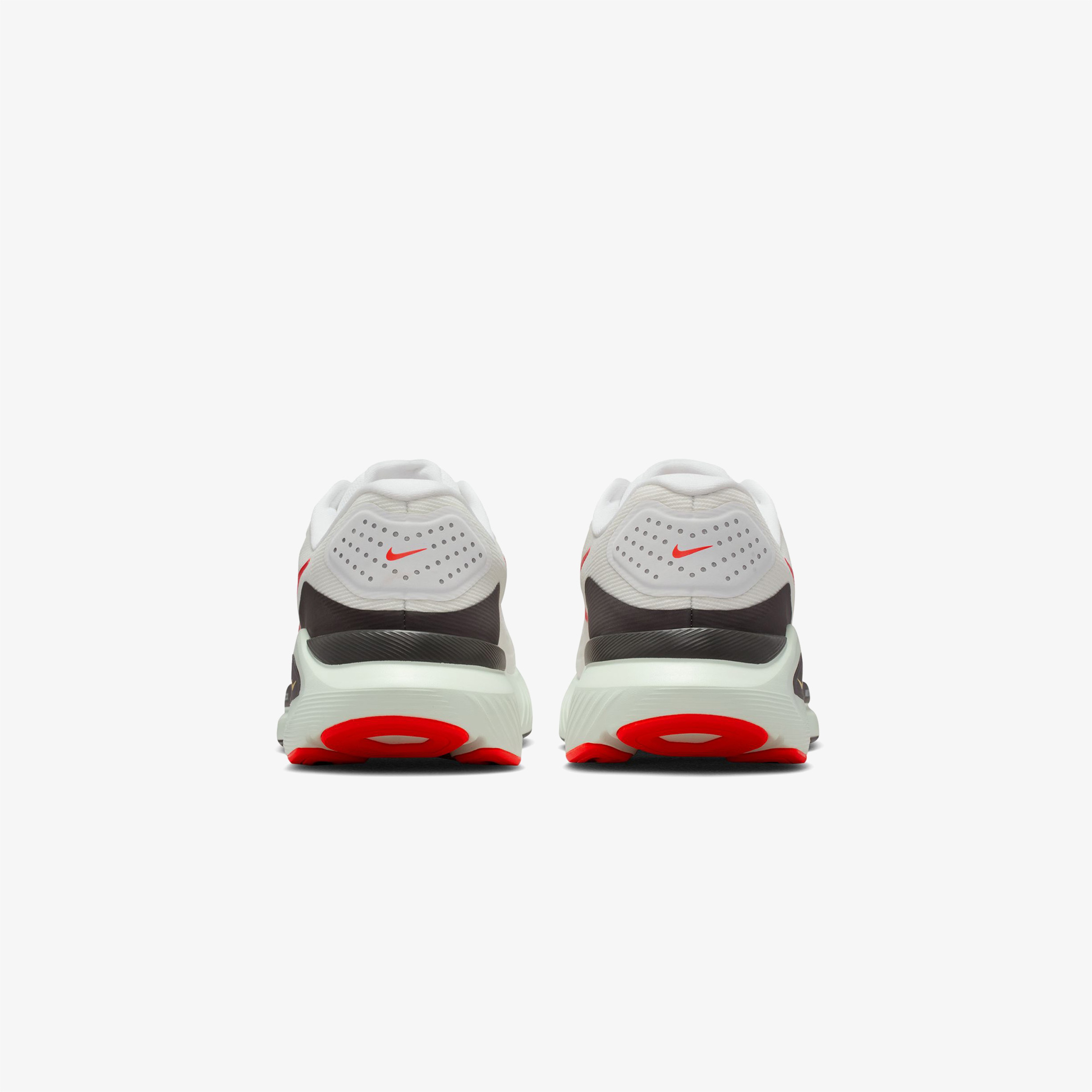 Nike Structure 26 Erkek Beyaz Koşu Ayakkabısı