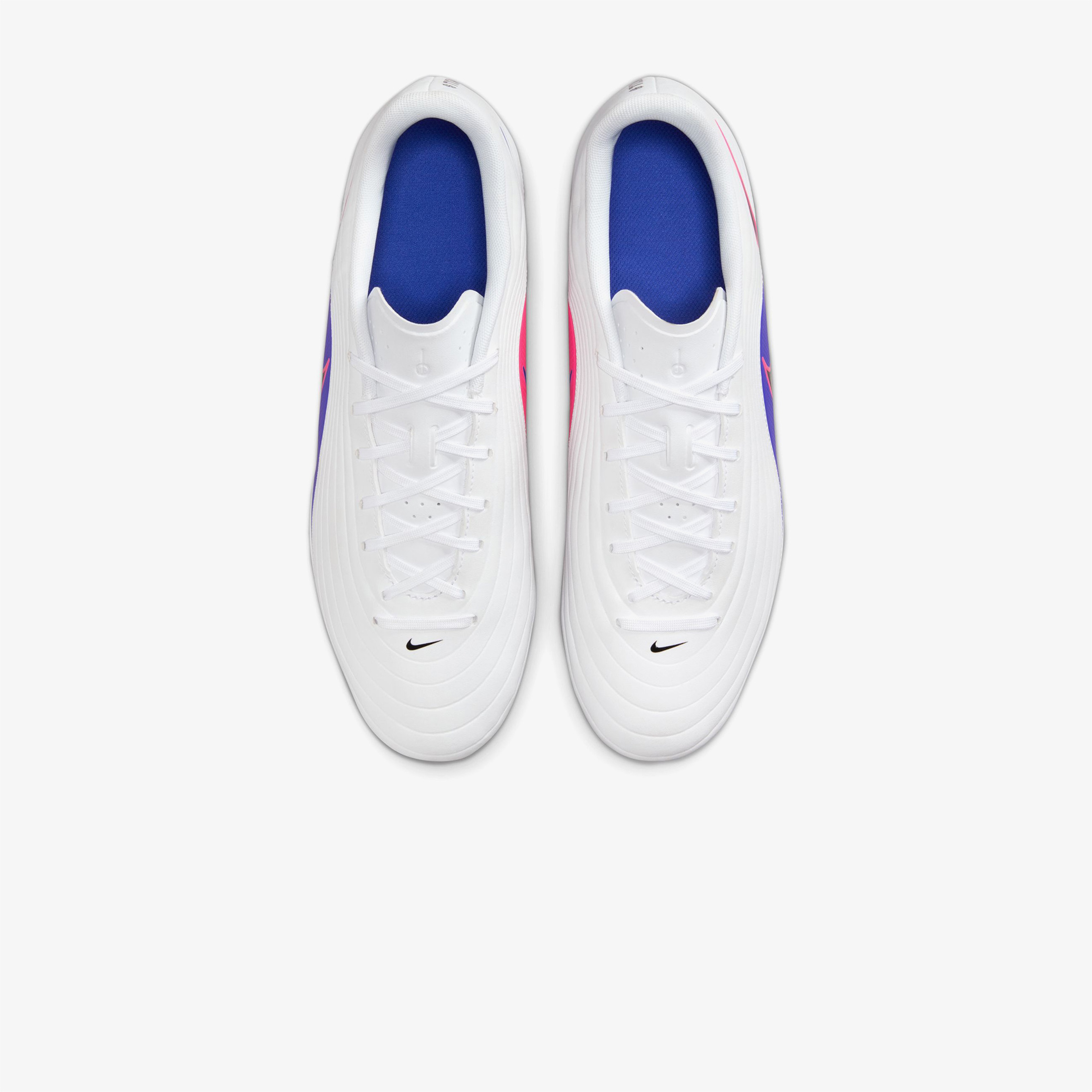 Nike Tiempo Maestro Club Erkek Beyaz Halı Saha Kramponu