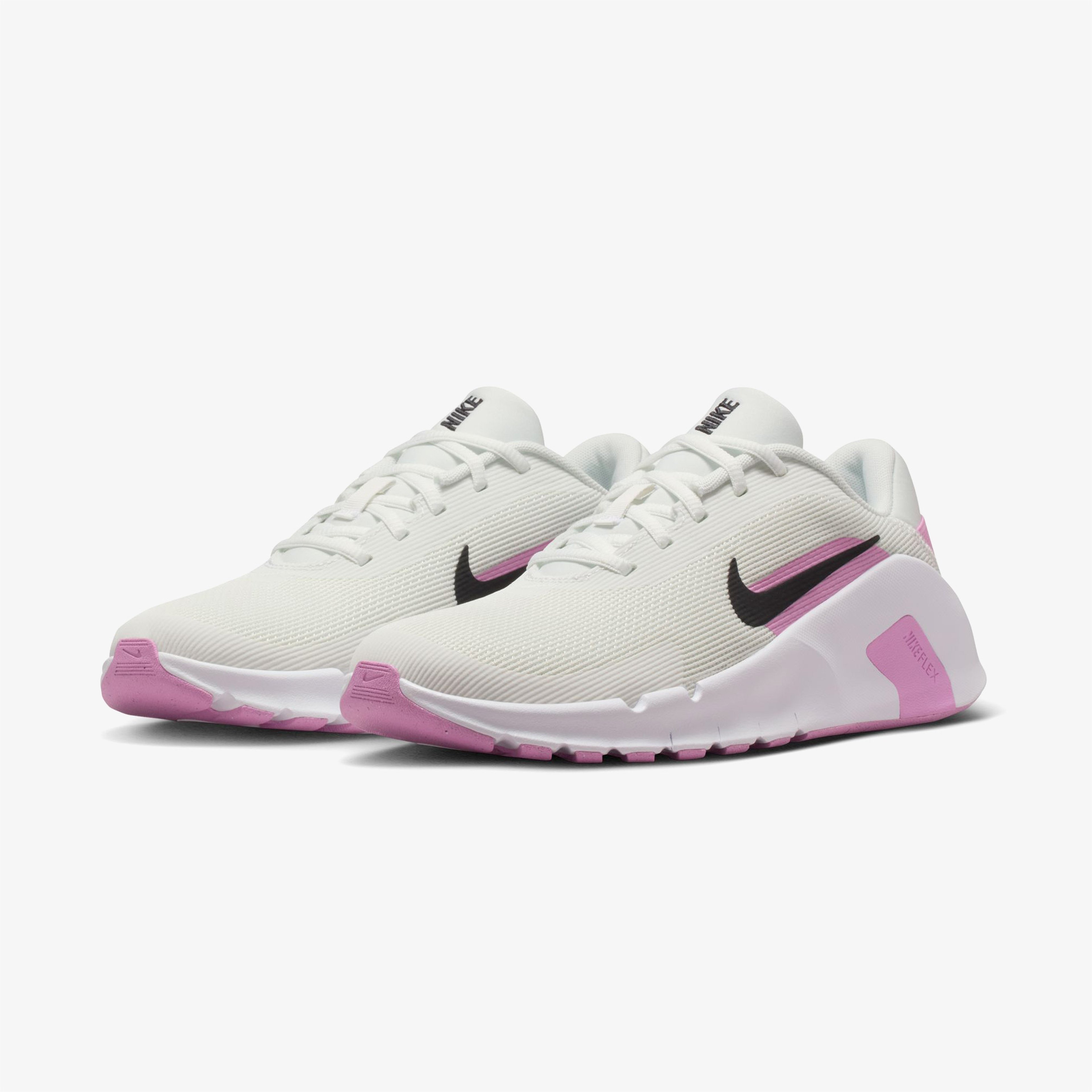 Nike Flex Train Kadın Beyaz Antrenman Ayakkabısı
