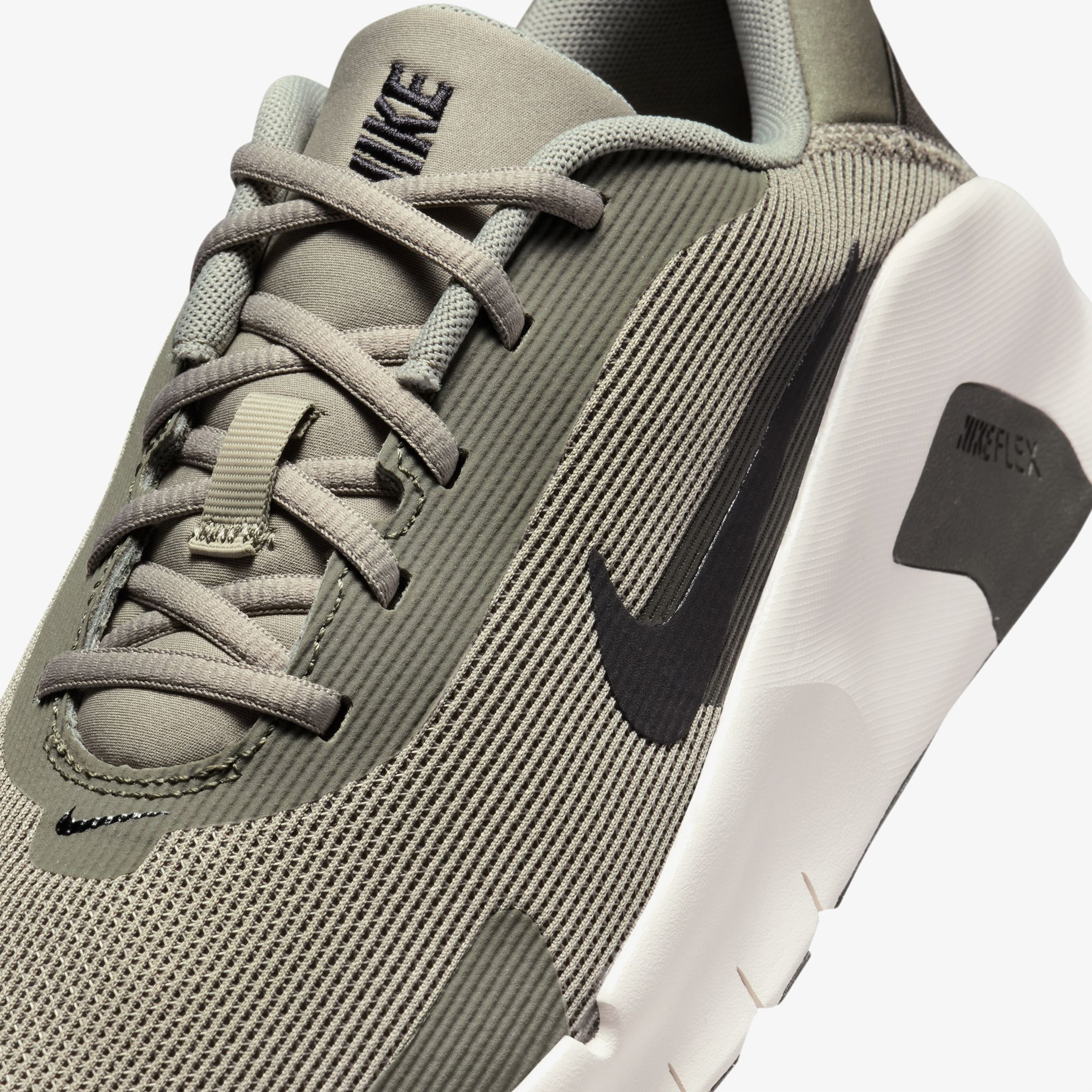 Nike Flex Train Erkek Yeşil Antrenman Ayakkabısı