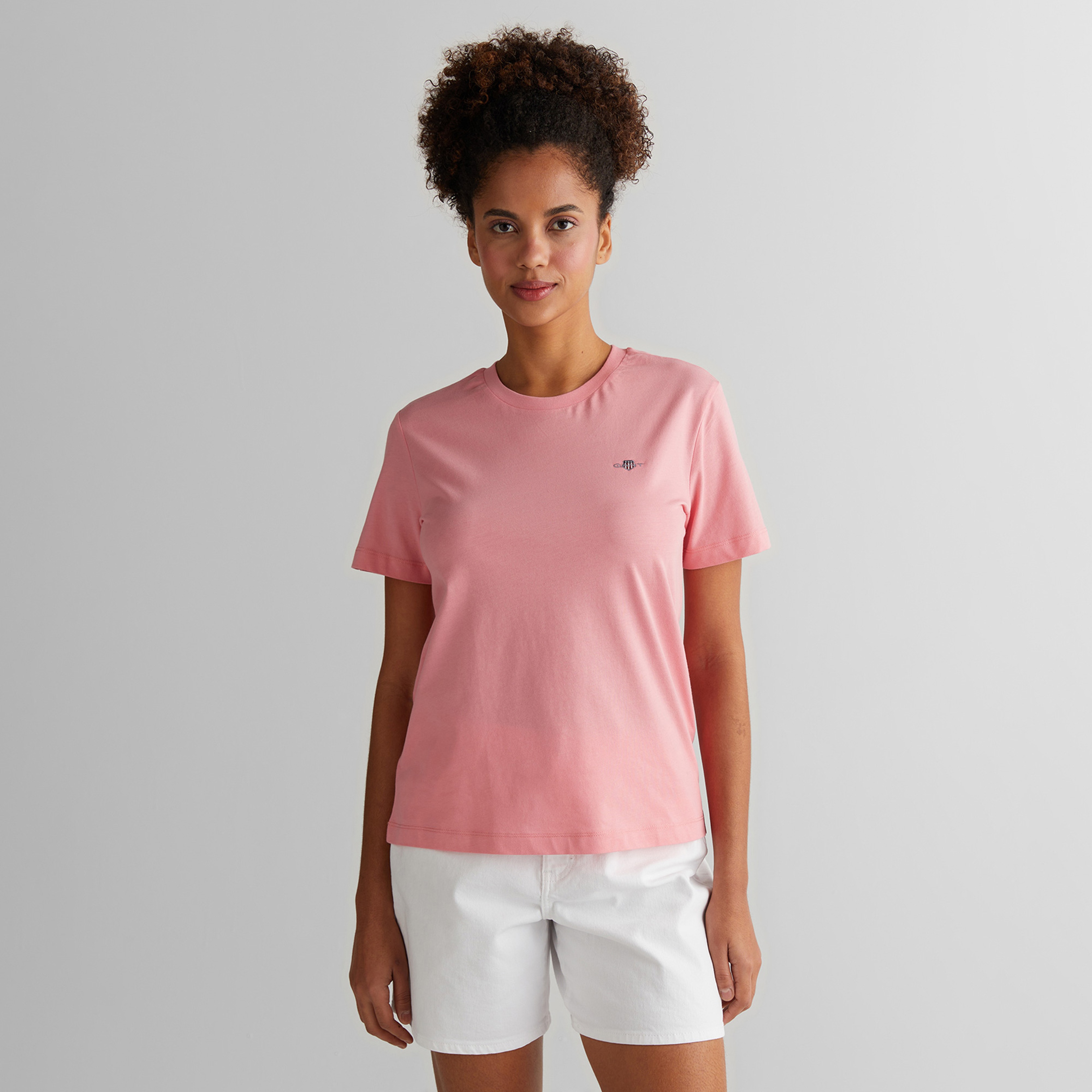 GANT Kadın Pembe Regular Fit Bisiklet Yaka T-Shirt
