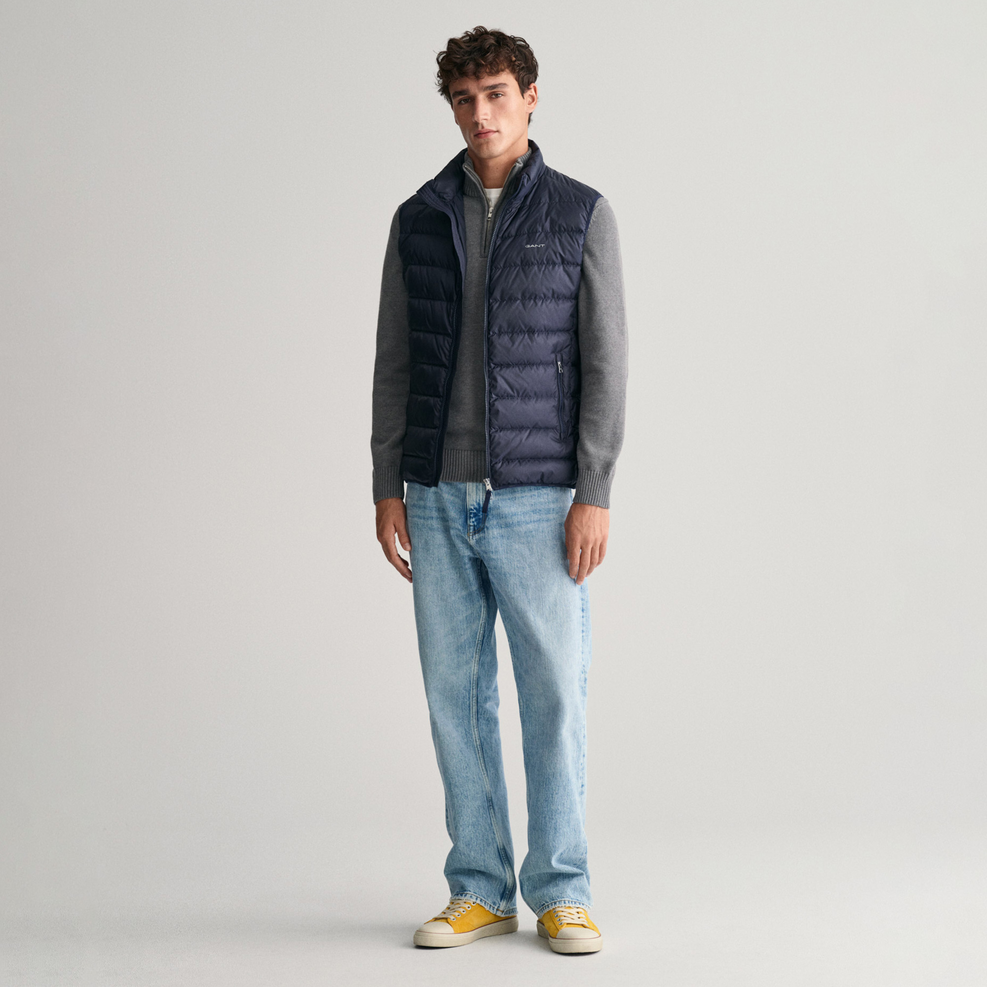 GANT Erkek Lacivert Regular Fit Dik Yaka Kapitone Yelek