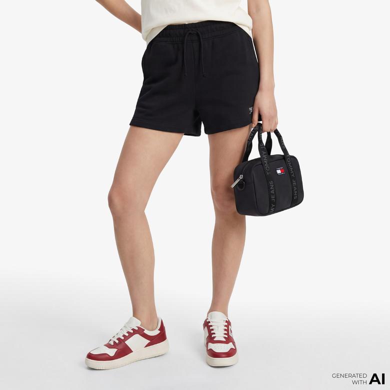 Tommy Jeans Script Kadın Siyah Şort