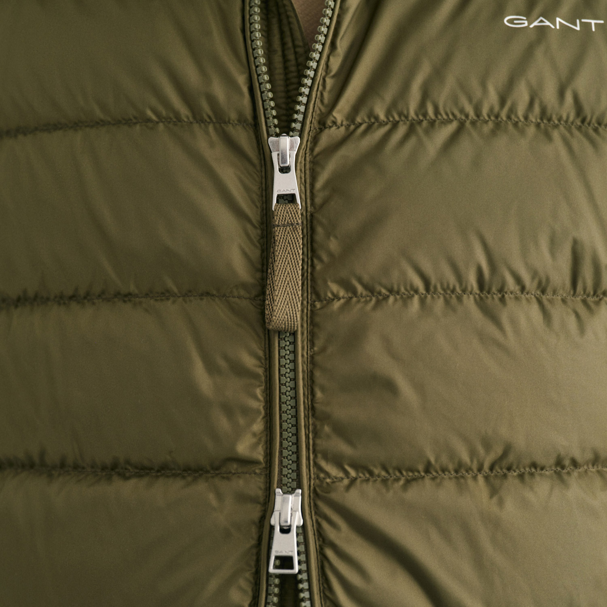 GANT Erkek Yeşil Regular Fit Dik Yaka Kapitone Yelek