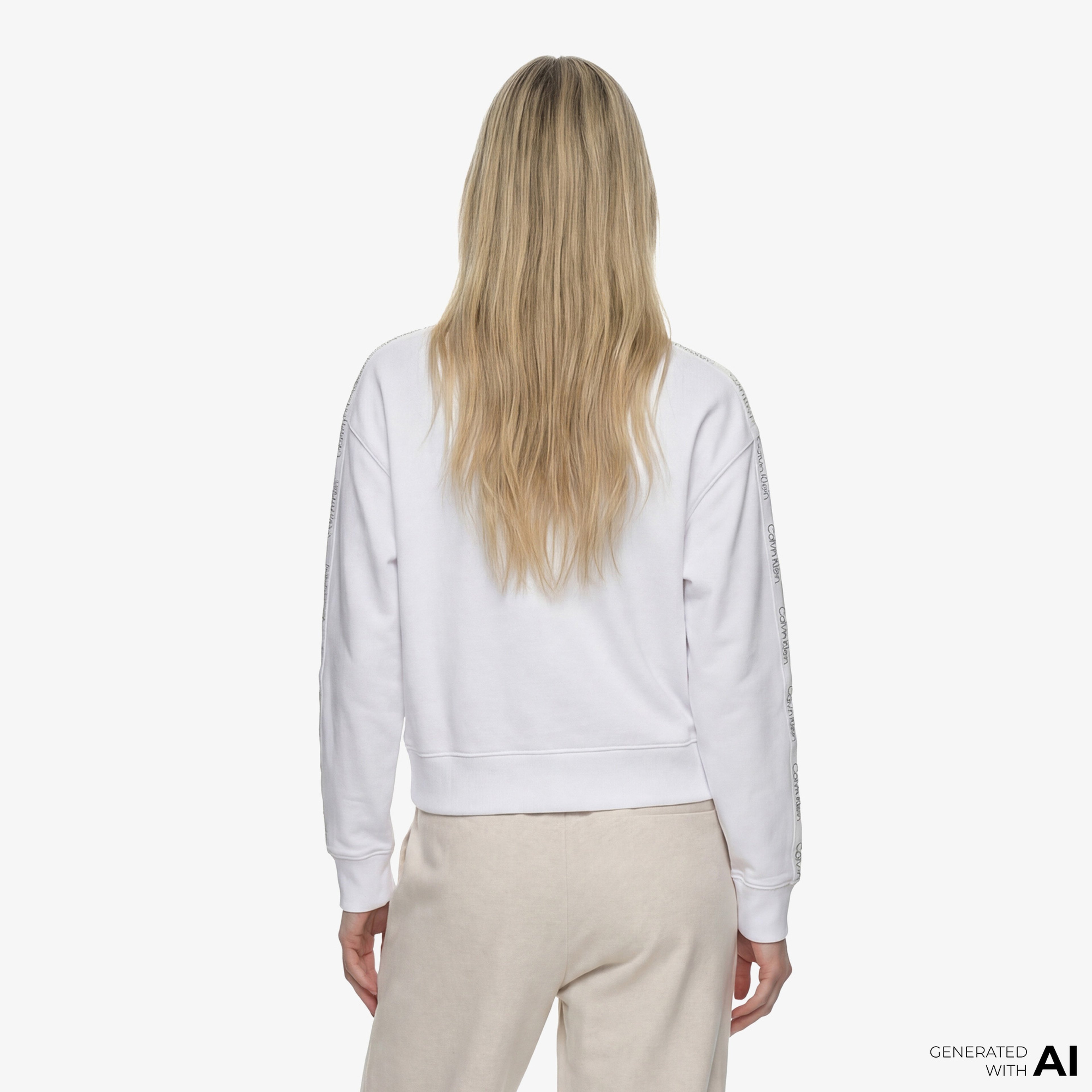 Calvin Klein Kadın Beyaz Triko