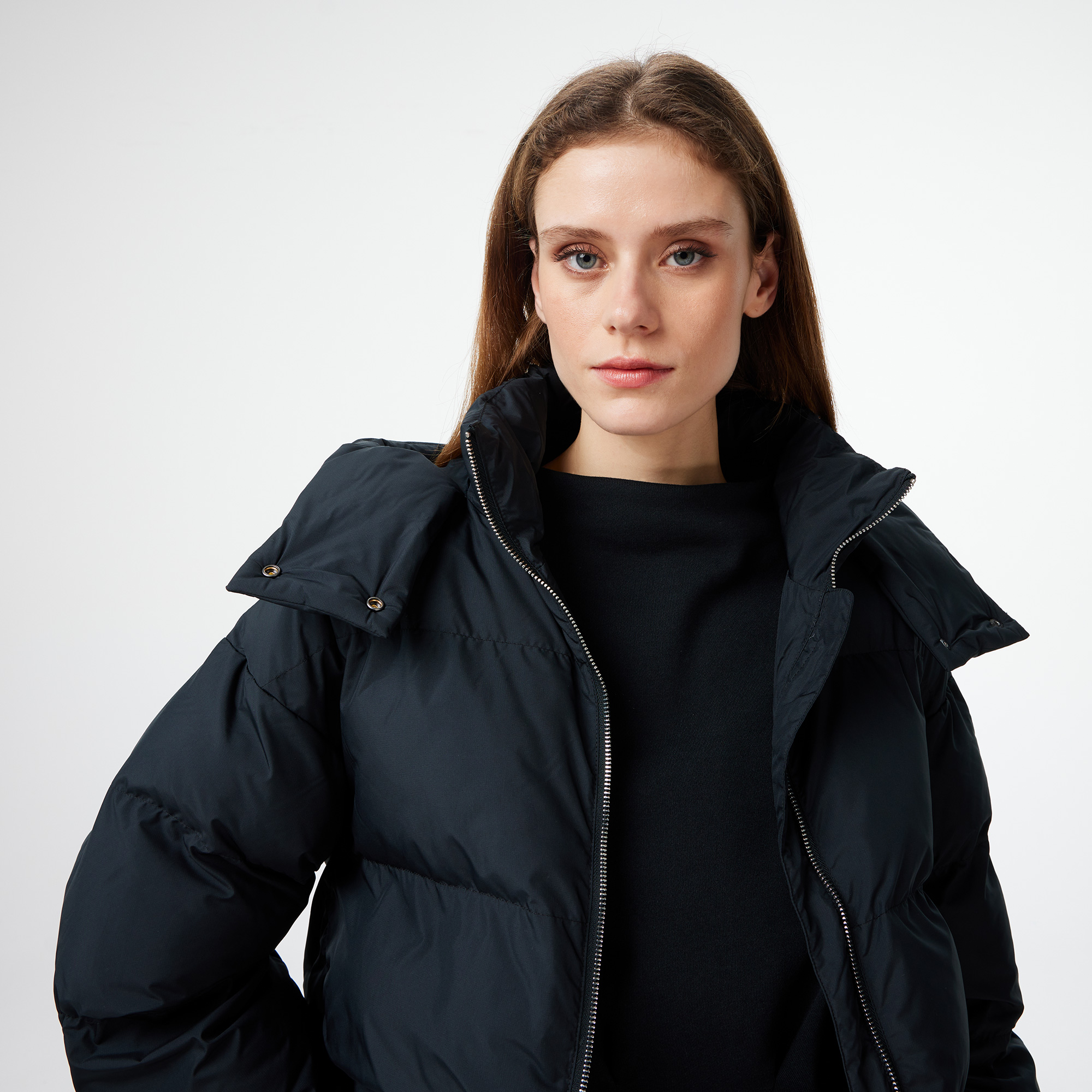 Converse Classic Kadın Kapüşonlu Siyah Şişme Mont