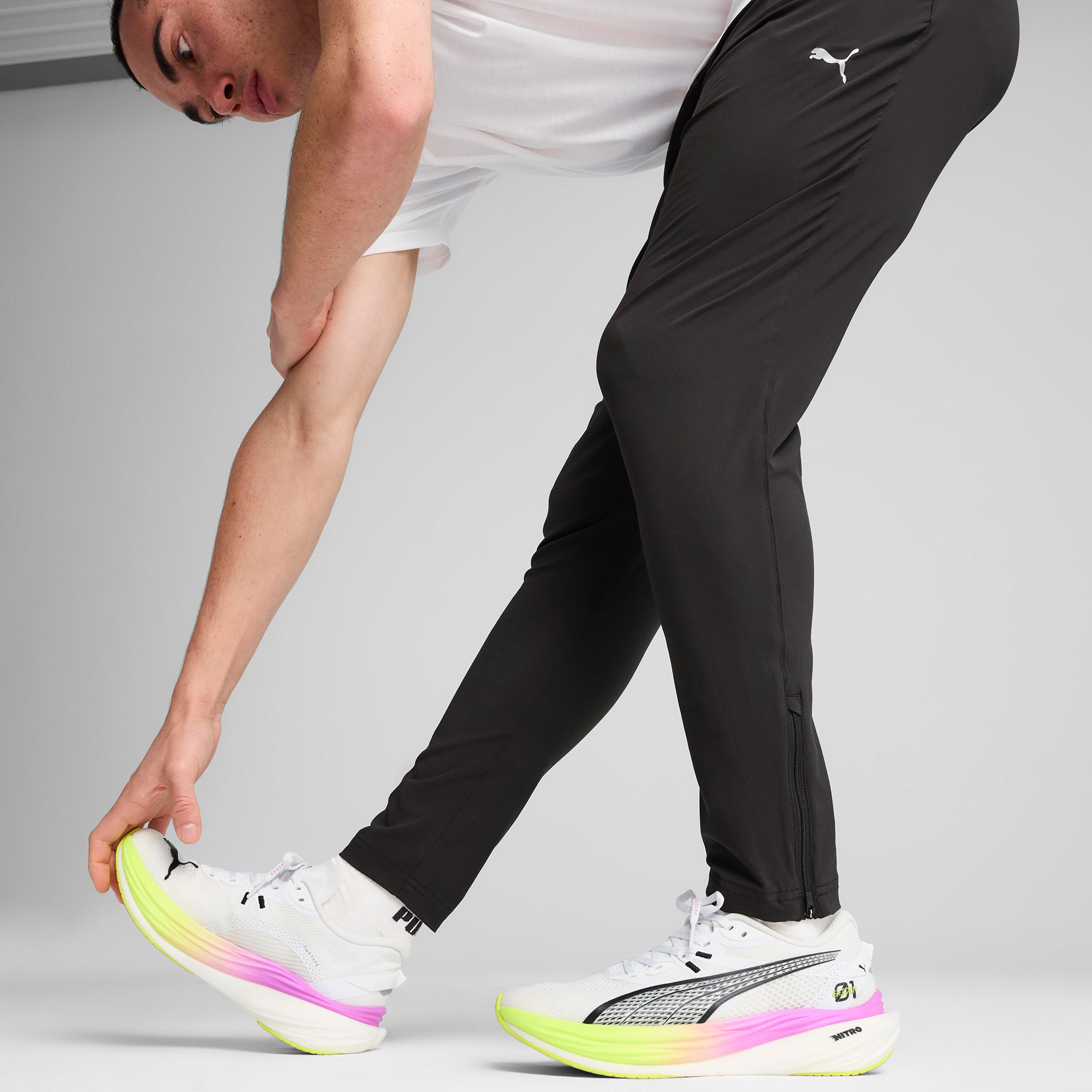 Puma Run Velocity Tapered Erkek Siyah Eşofman Altı