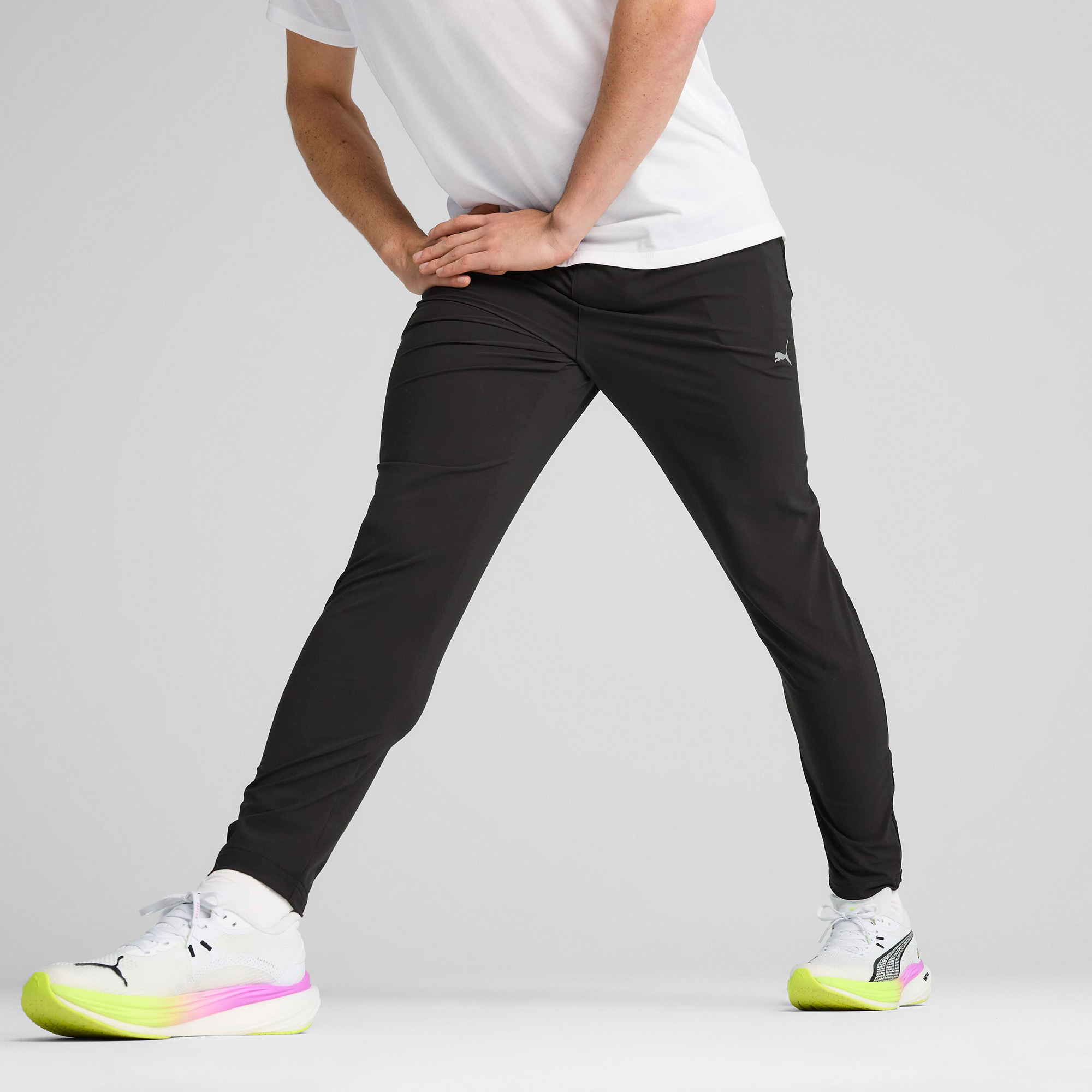 Puma Run Velocity Tapered Erkek Siyah Eşofman Altı