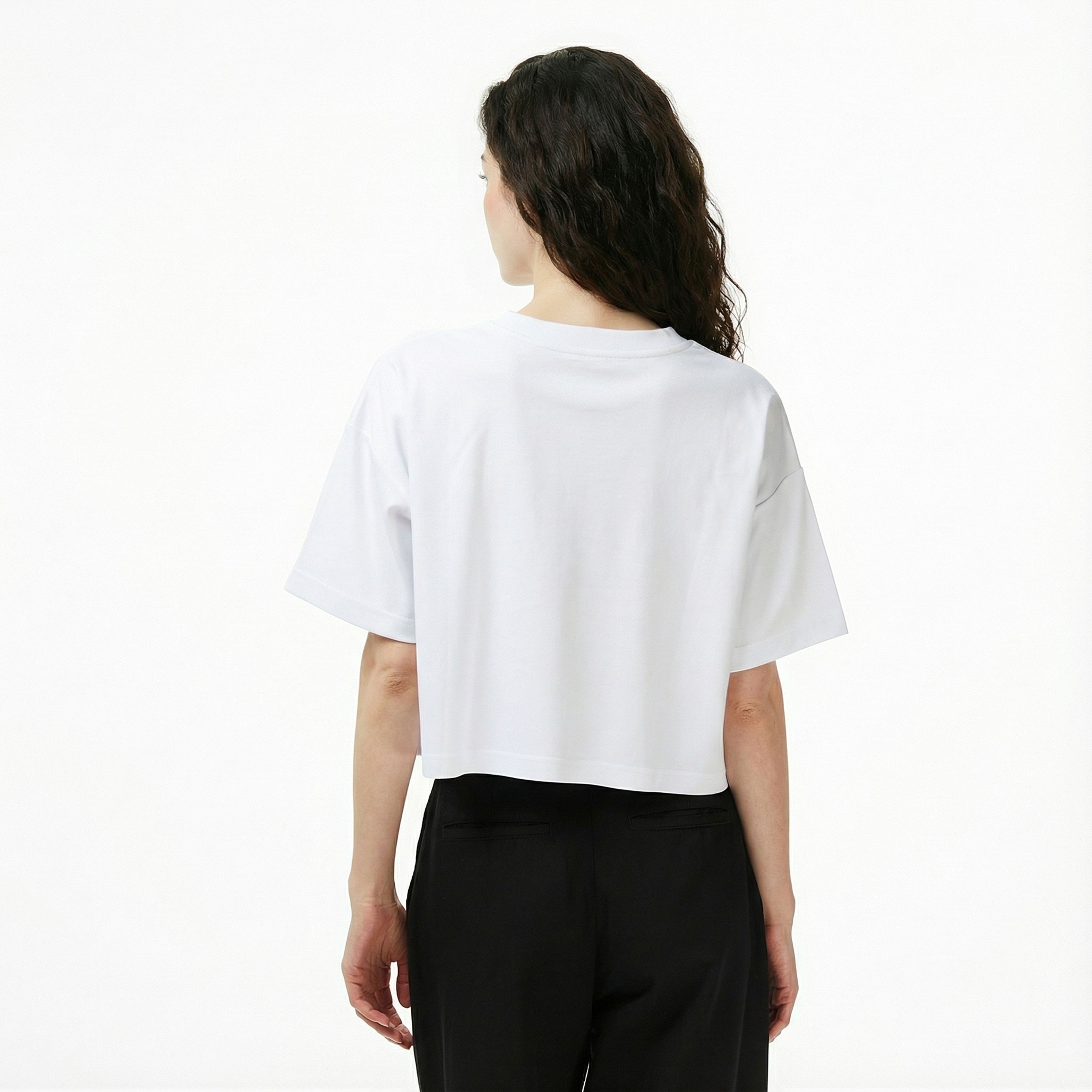 Calvin Klein Boxy Logo Graphic Kadın Beyaz T-Shirt