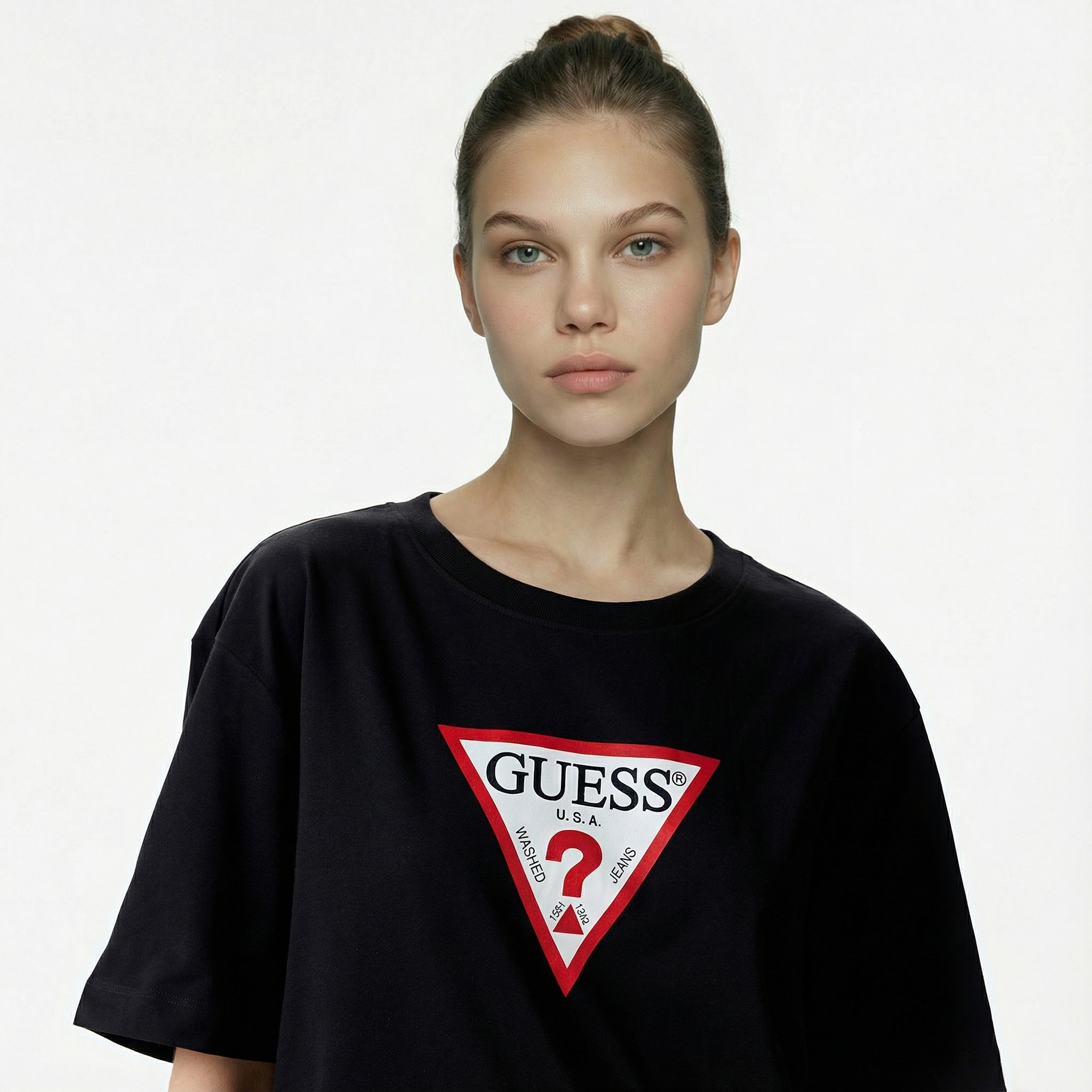 Guess Iconic Organic Cotton Kadın Siyah T-Shirt