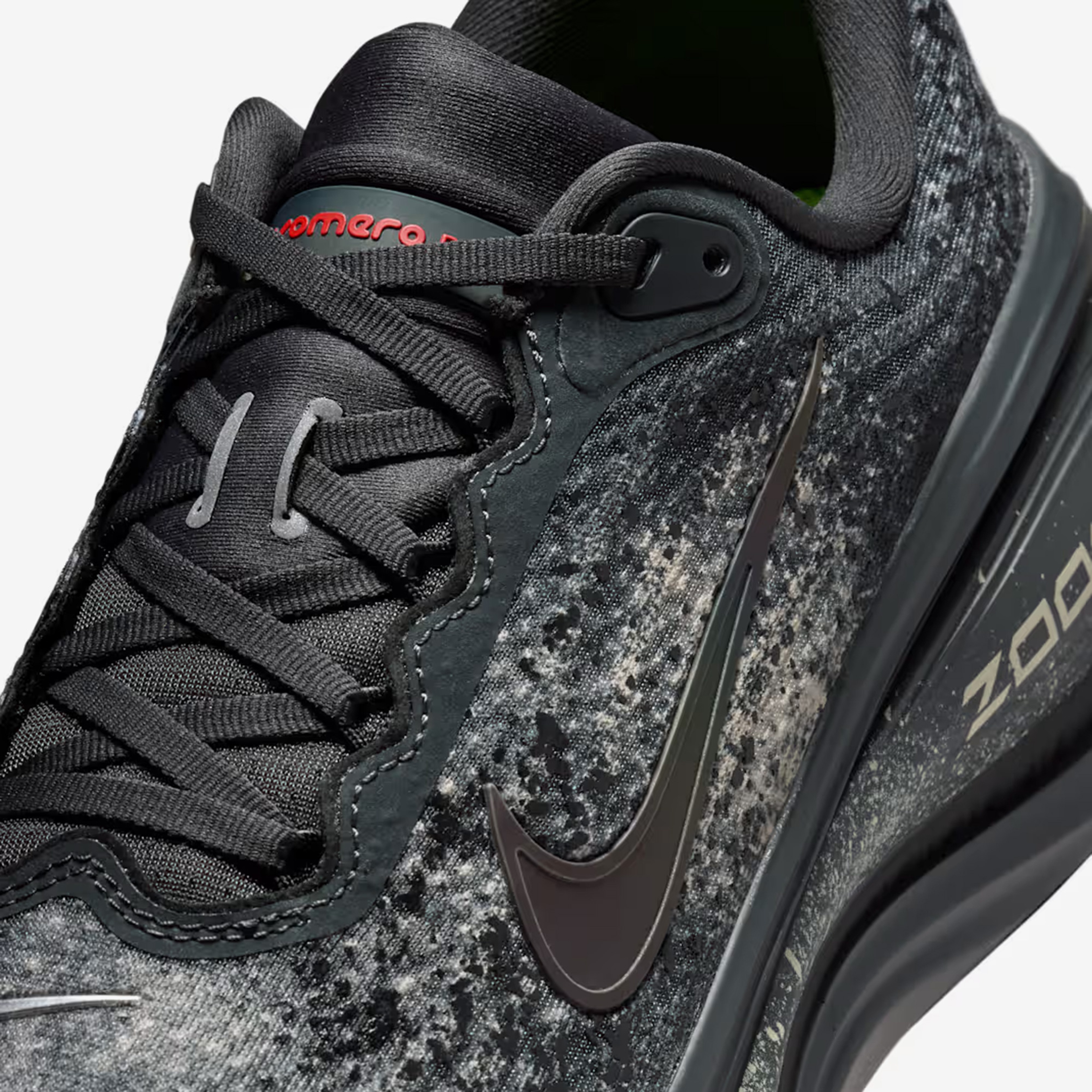 Nike Vomero Plus Erkek Gri Koşu Ayakkabısı