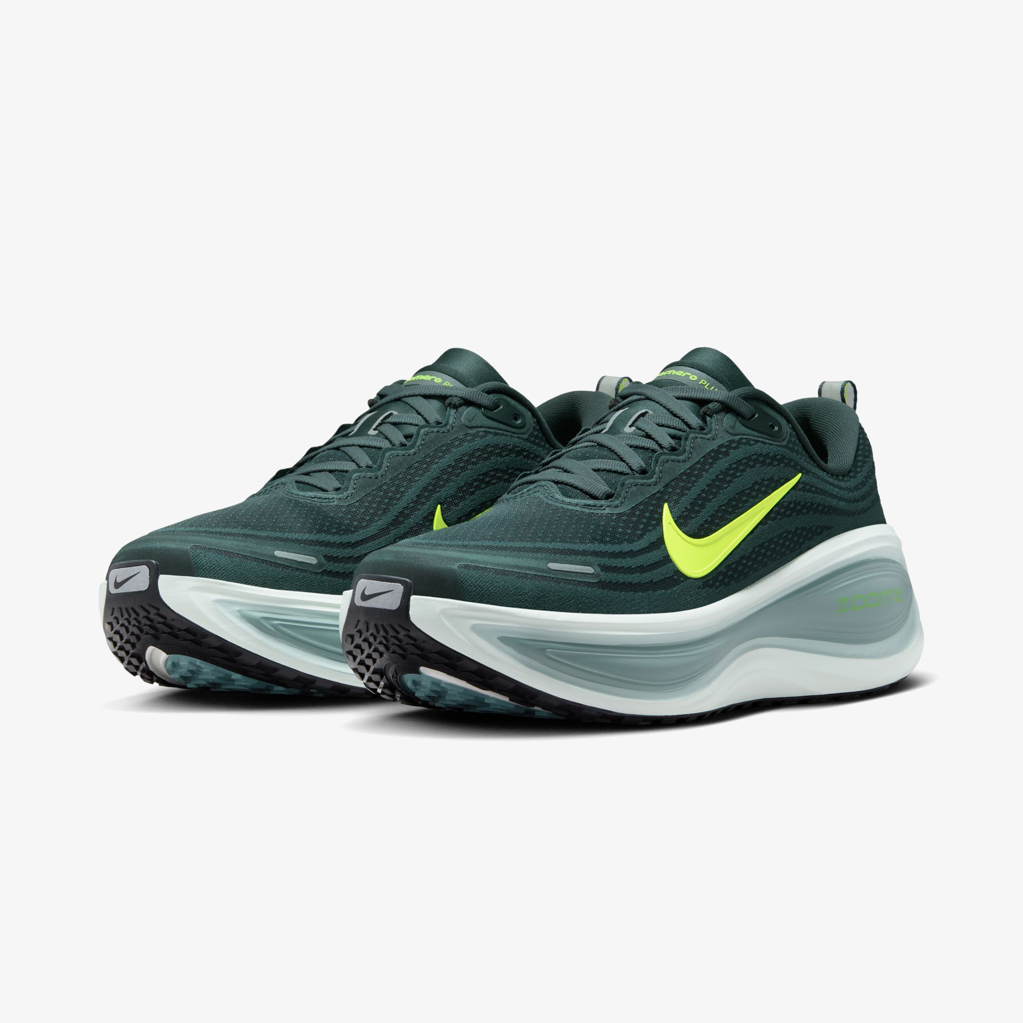 Nike Vomero Plus Erkek Yeşil Koşu Ayakkabısı