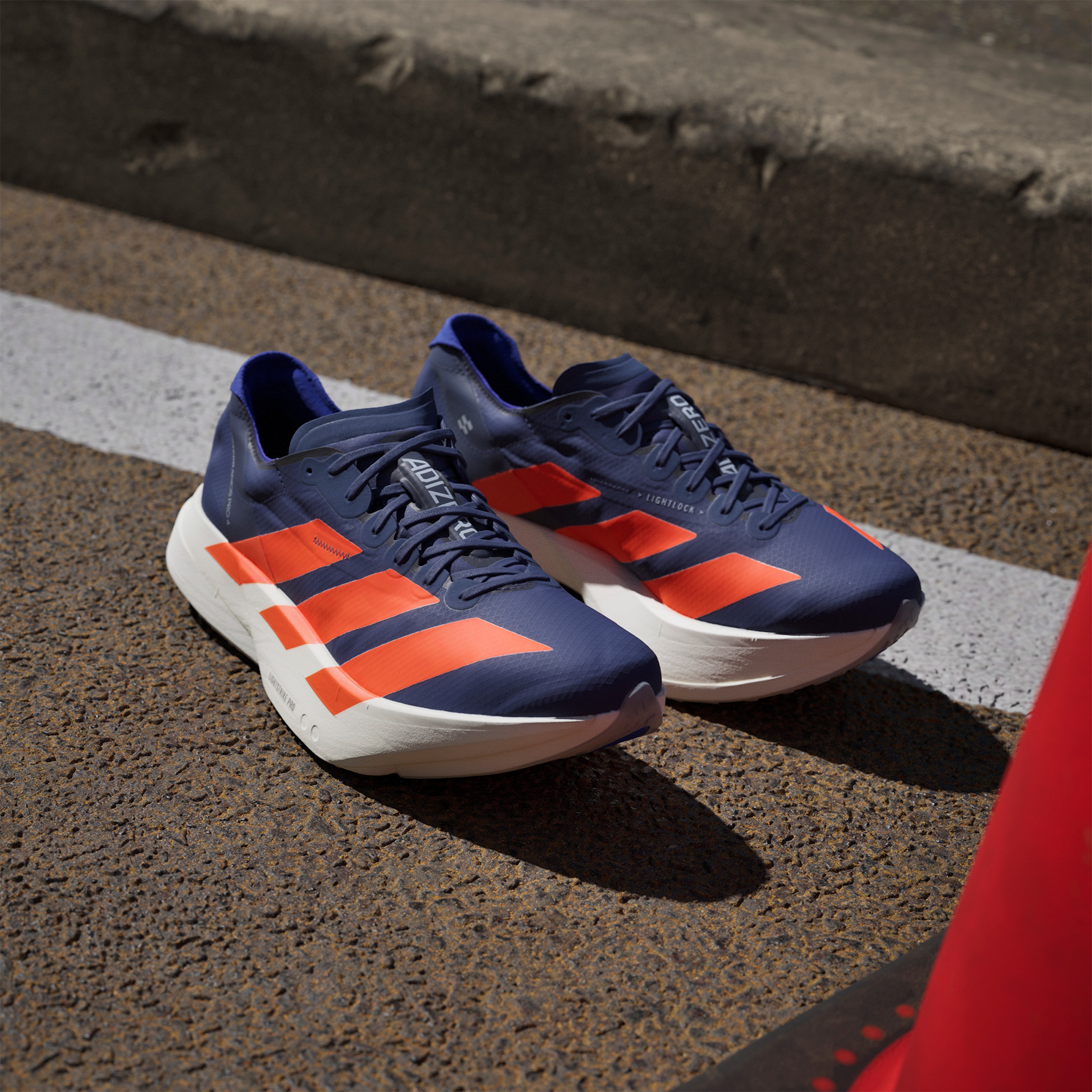 adidas Adizero Adios Pro 4 Erkek Mavi Koşu Ayakkabısı