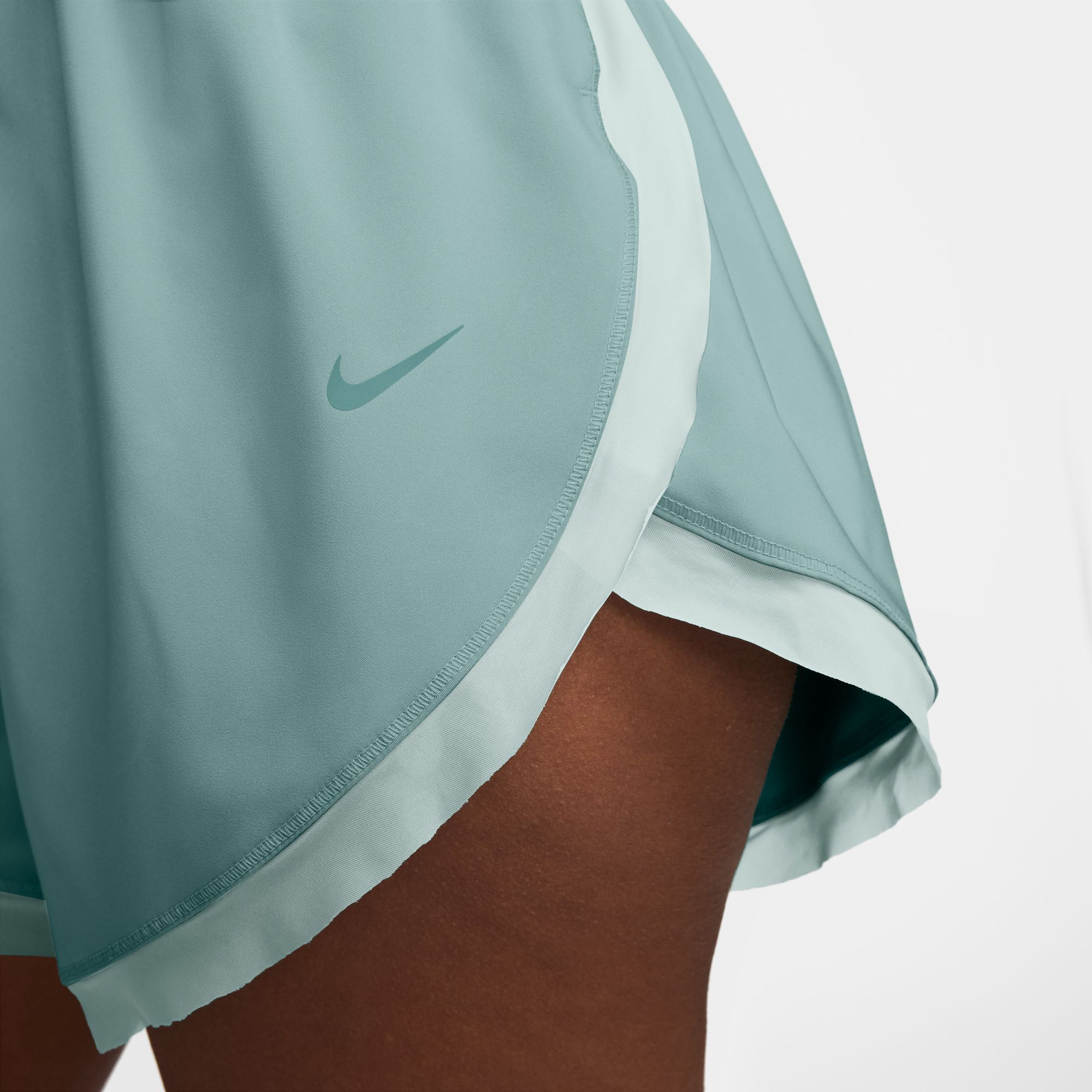 Nike One Df Hr 3in Br Cp Kadın Yeşil Şort