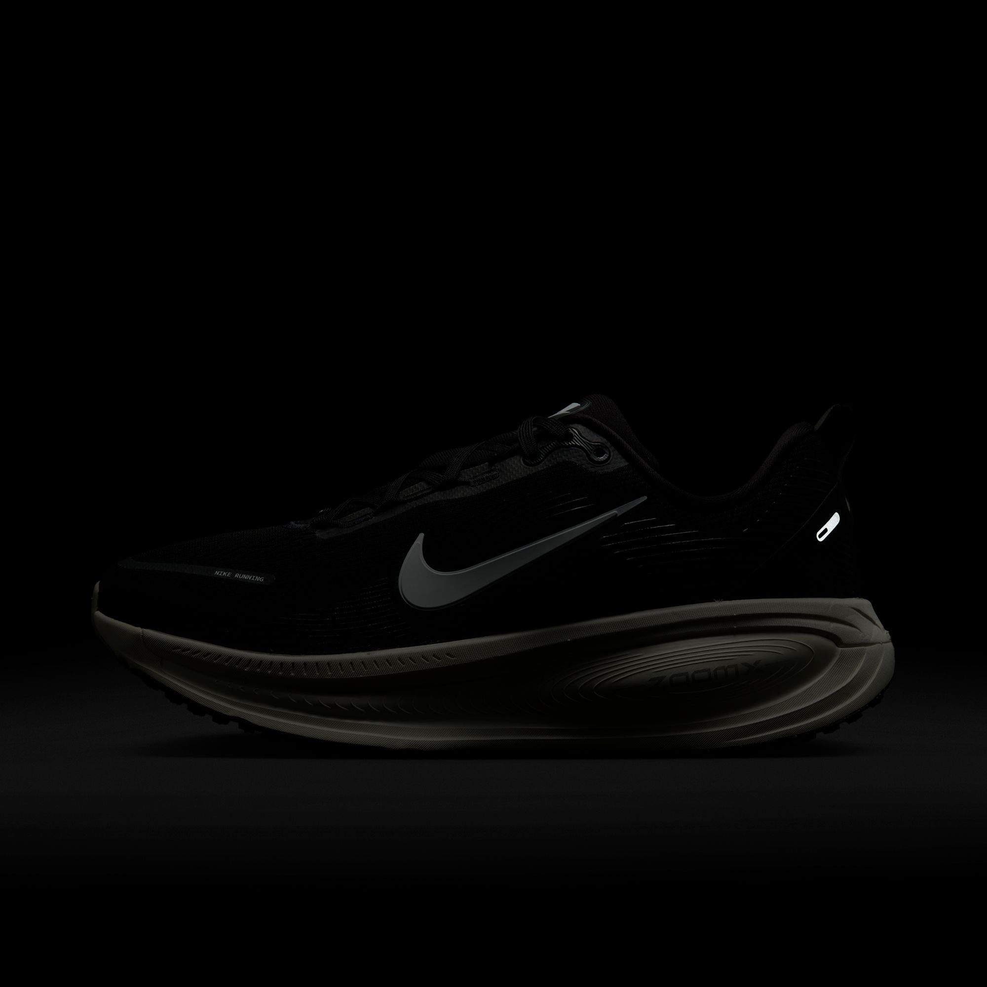 Nike Vomero 18 Erkek Siyah Koşu Ayakkabısı