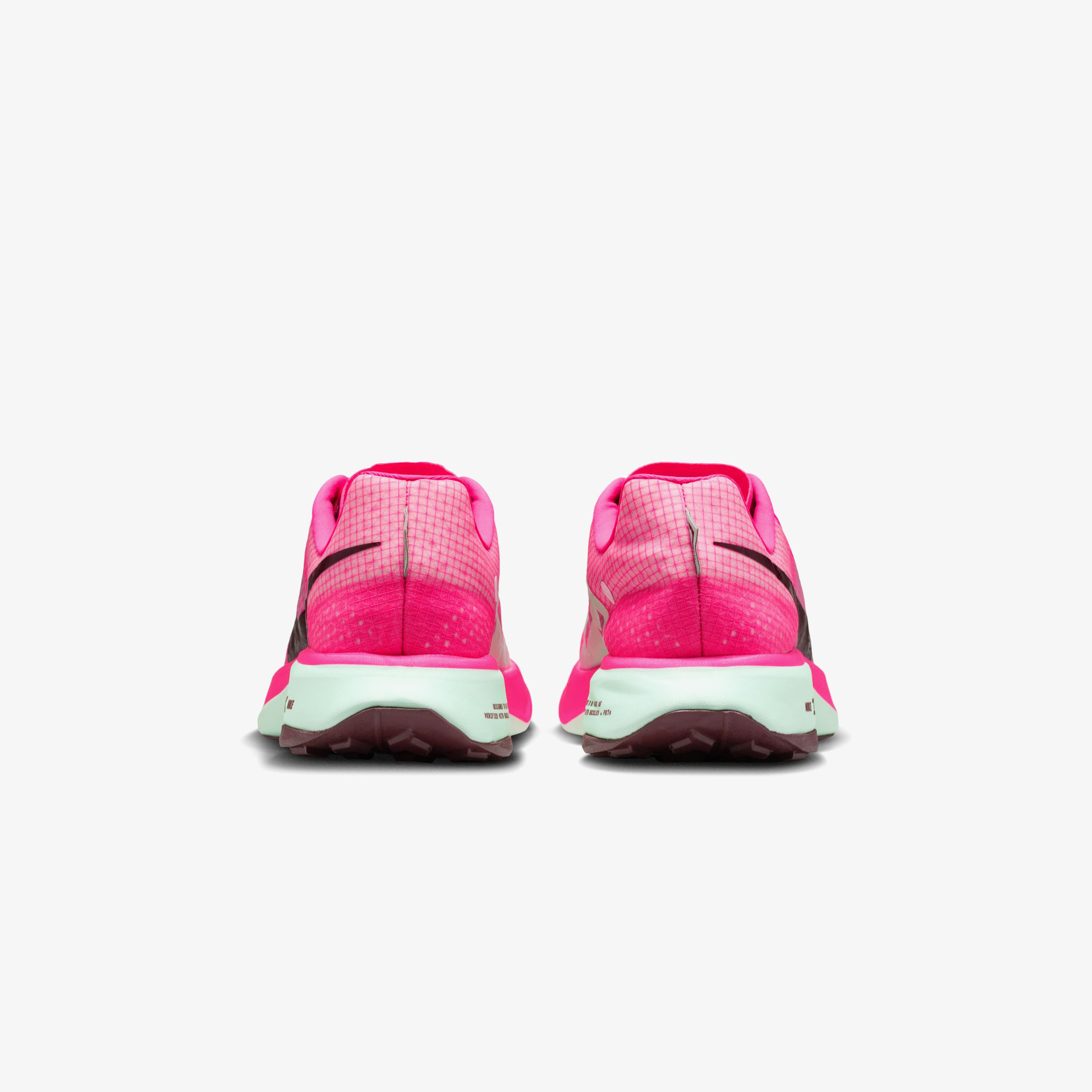 Nike Zoomx Ultrafly Trail Erkek Pembe Koşu Ayakkabısı