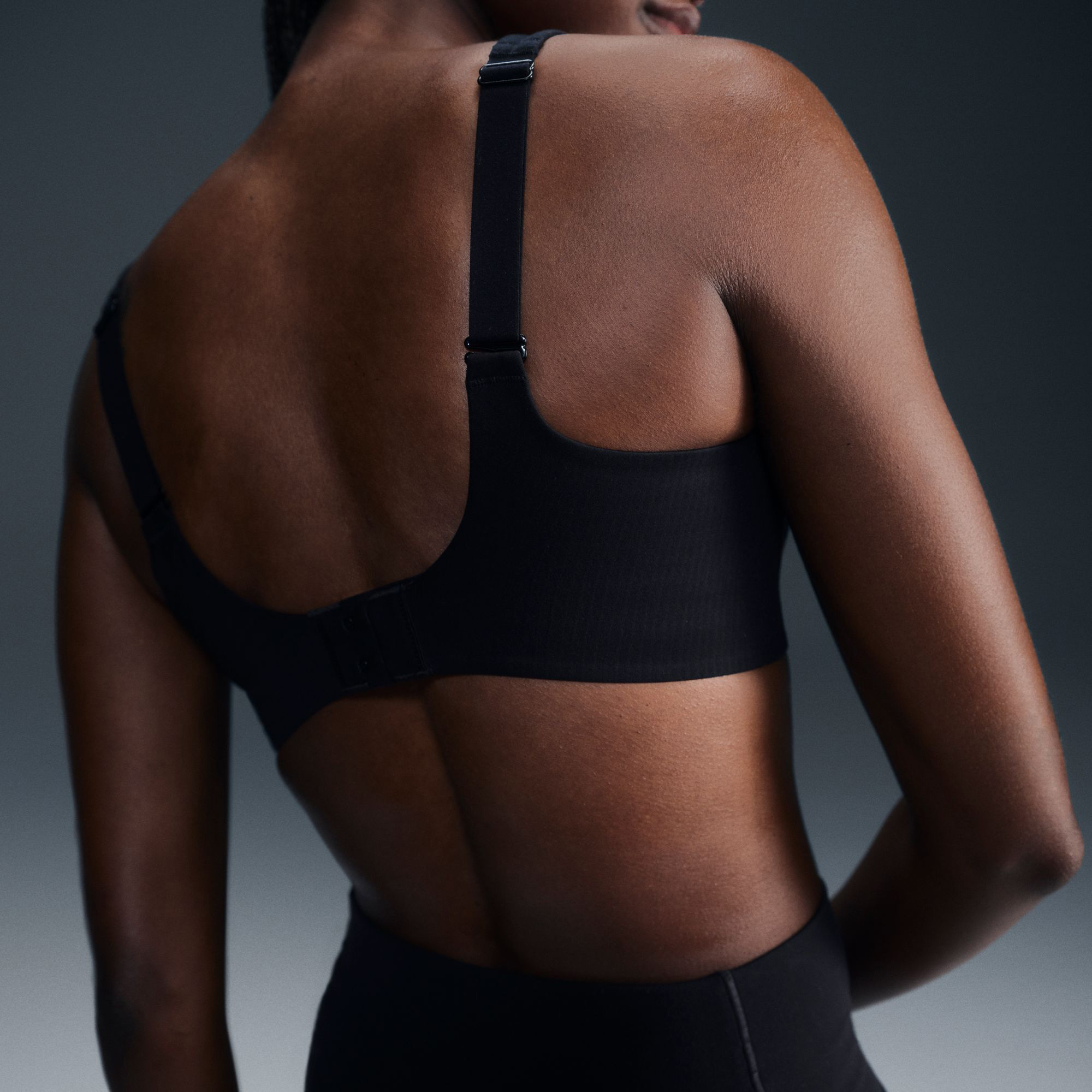 Nike Alate Hs Conv Kadın Siyah Bra