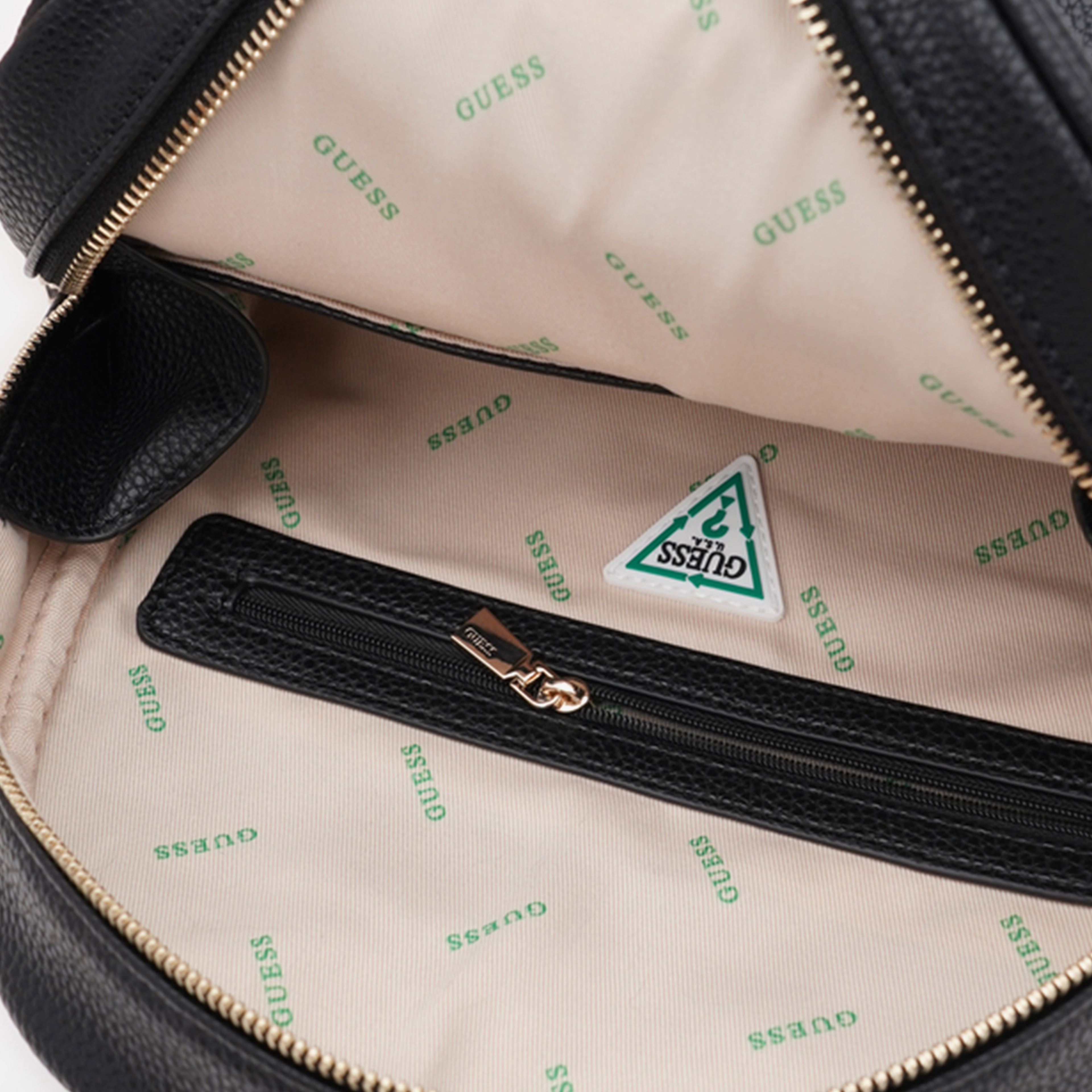 Guess Kadın Siyah Sırt Çantası