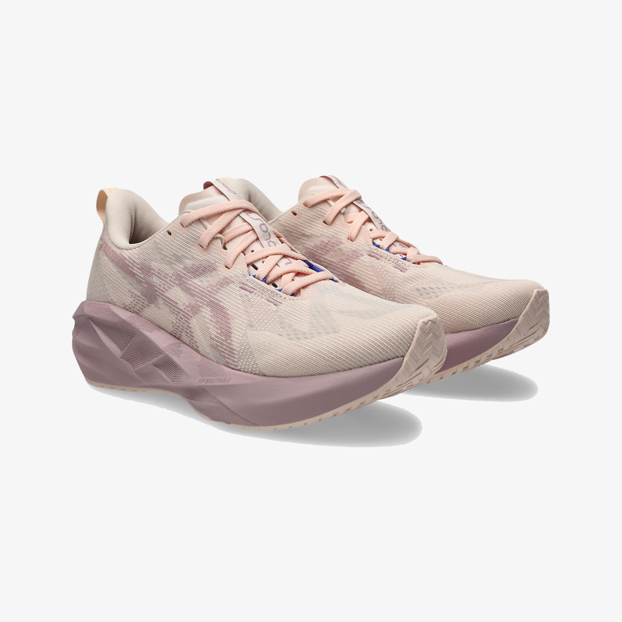 Asics Novablast 5 Kadın Pembe Koşu Ayakkabısı