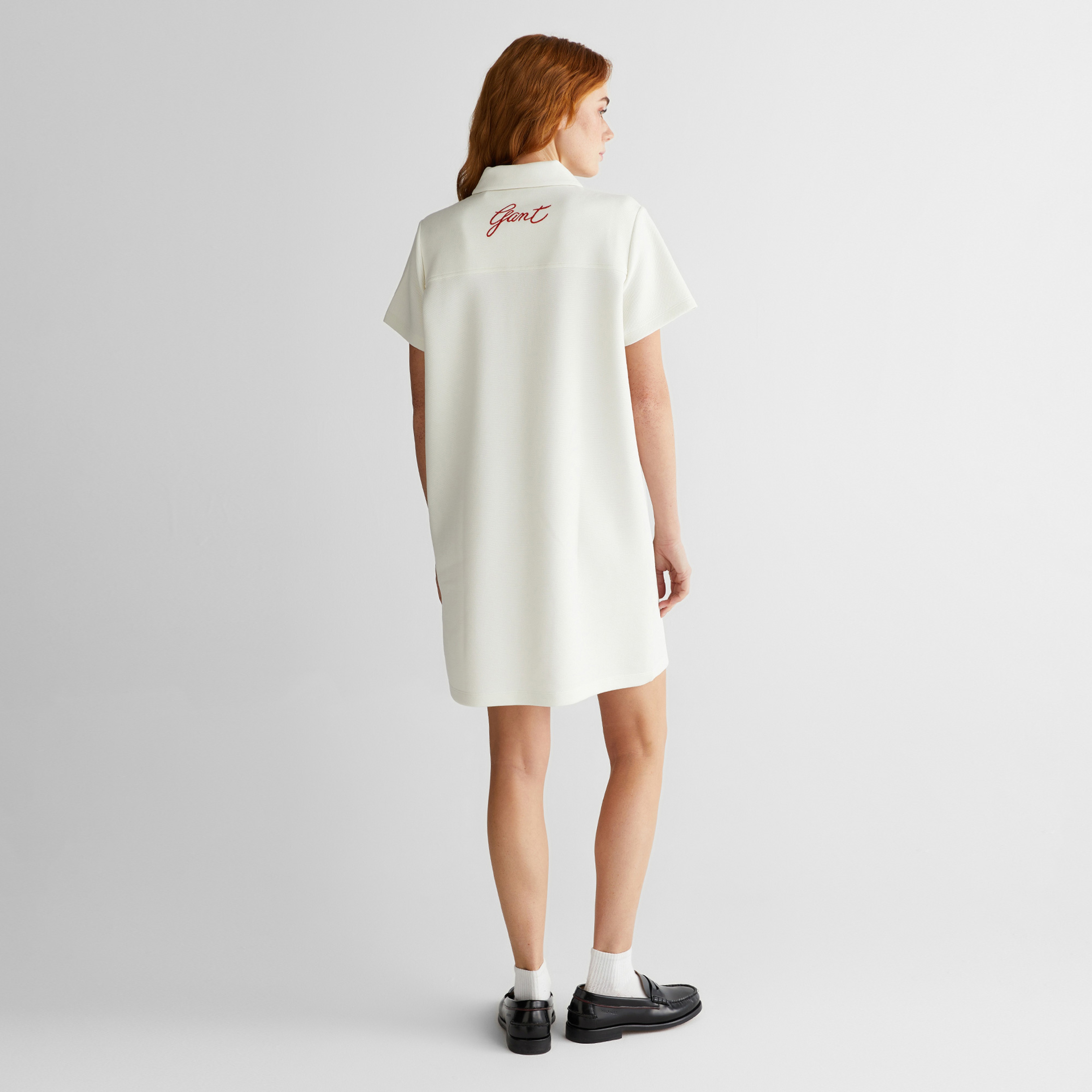 GANT Kadın Krem Yarım Fermuarlı Logolu Elbise